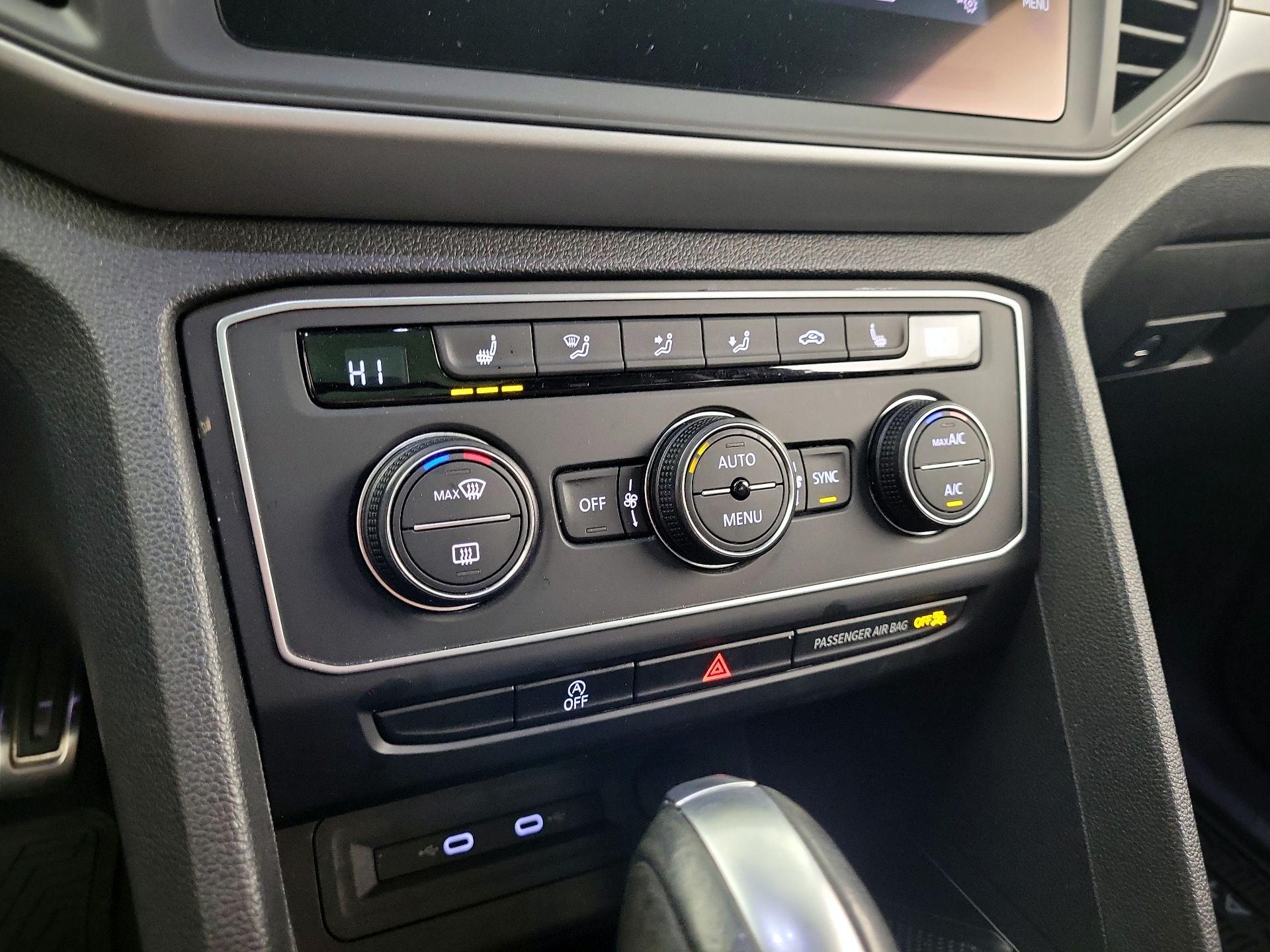 Thumbnail: 2021 Volkswagen Atlas - 14