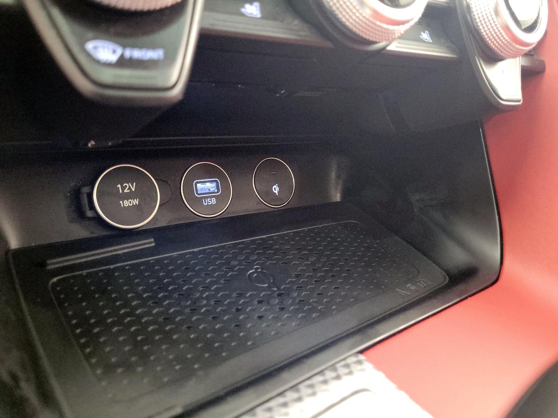 Thumbnail: 2023 Genesis G70 - 17