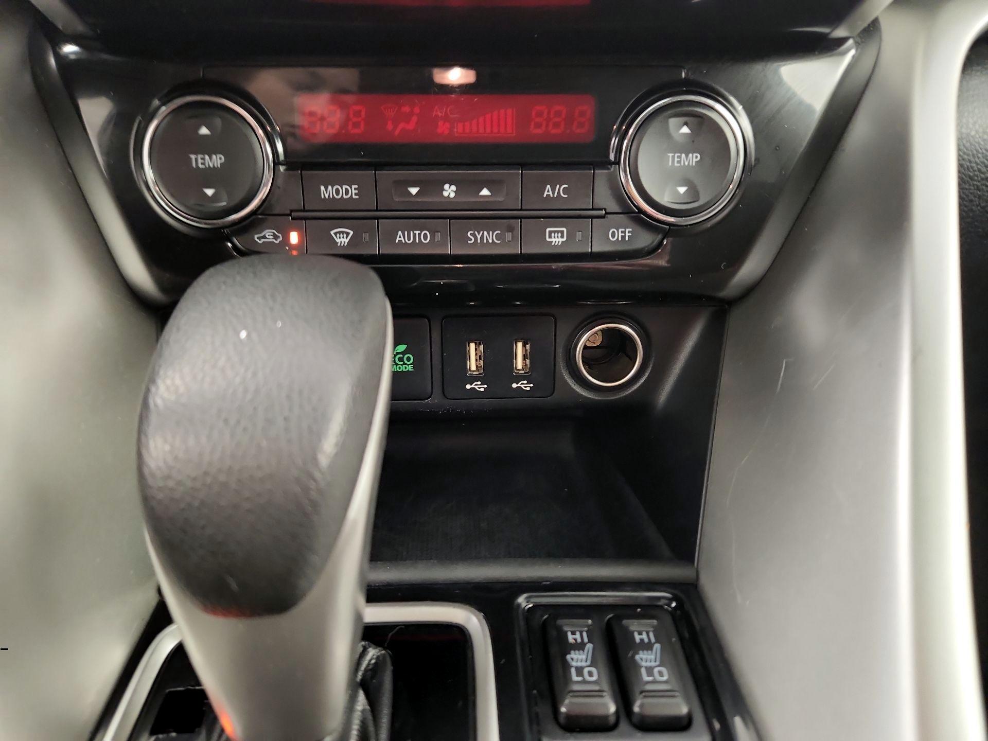 Thumbnail: 2023 Mitsubishi Eclipse Cross - 16