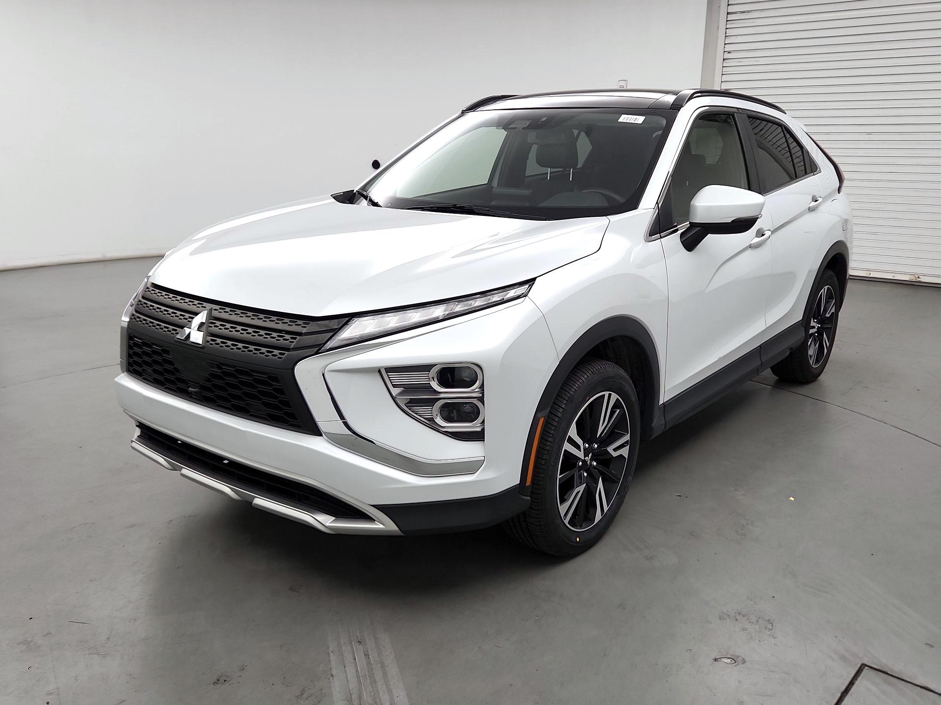 Thumbnail: 2023 Mitsubishi Eclipse Cross - 3