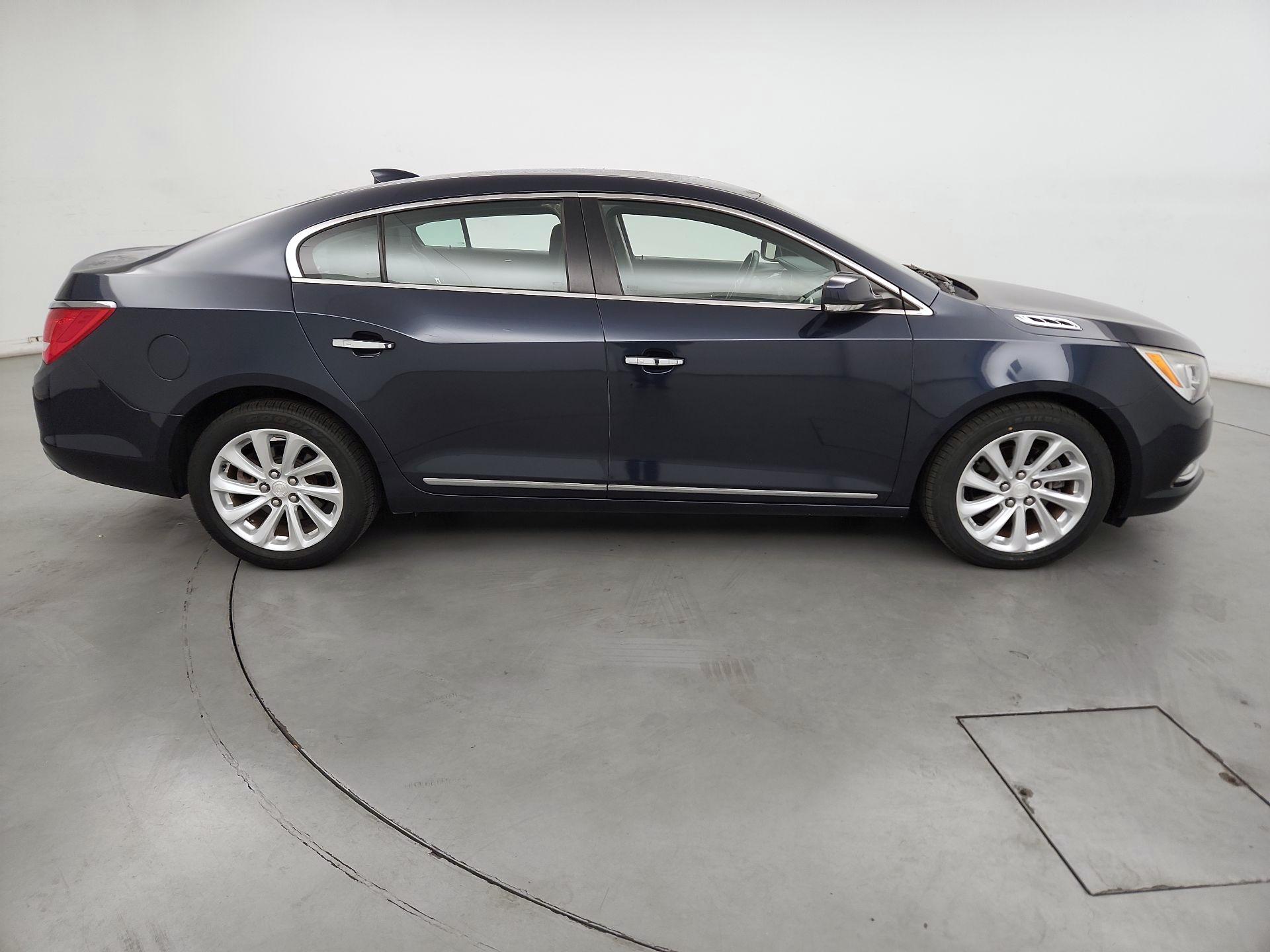 Thumbnail: 2016 Buick LaCrosse - 4