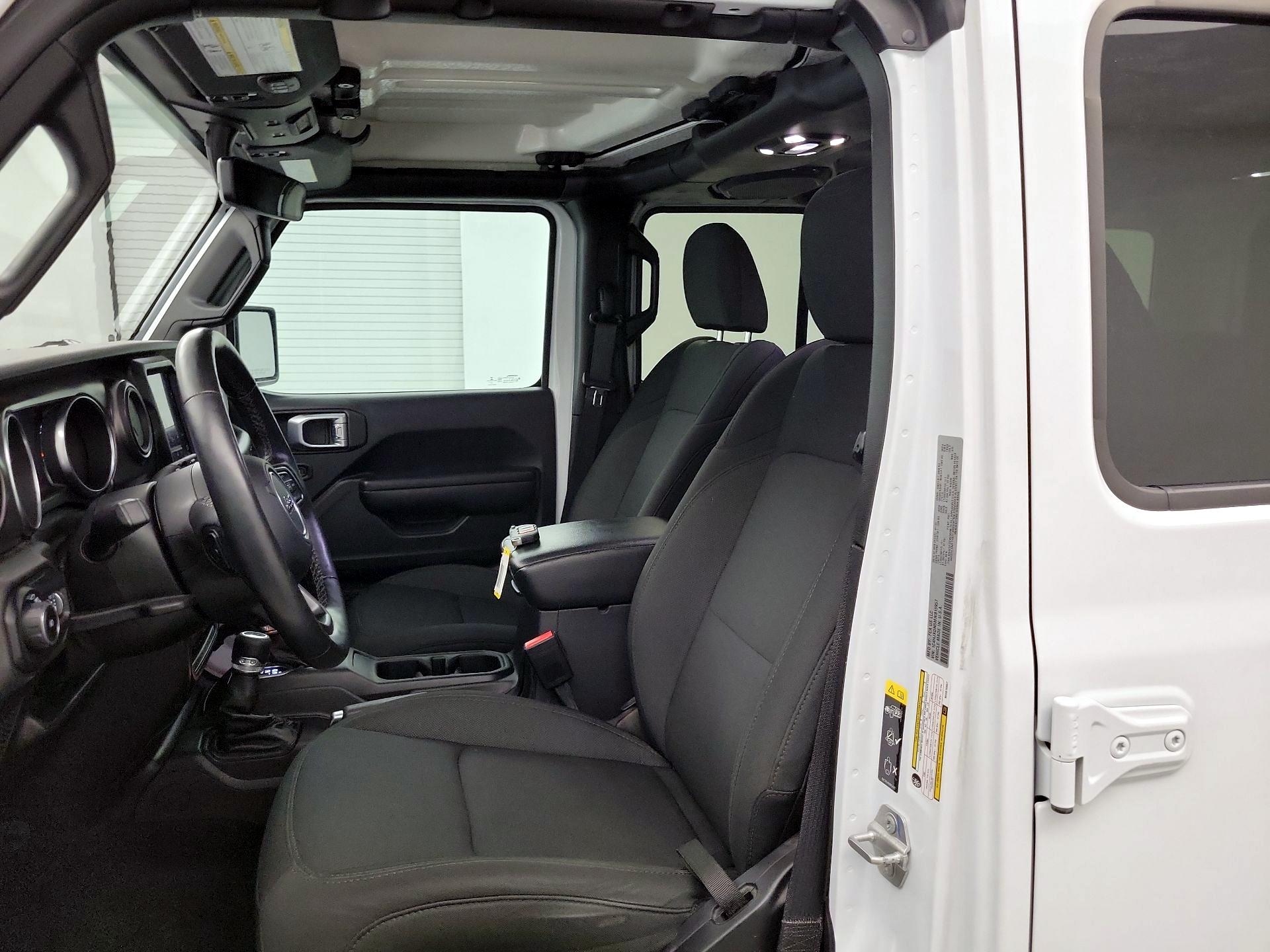 Thumbnail: 2021 Jeep Wrangler - 9