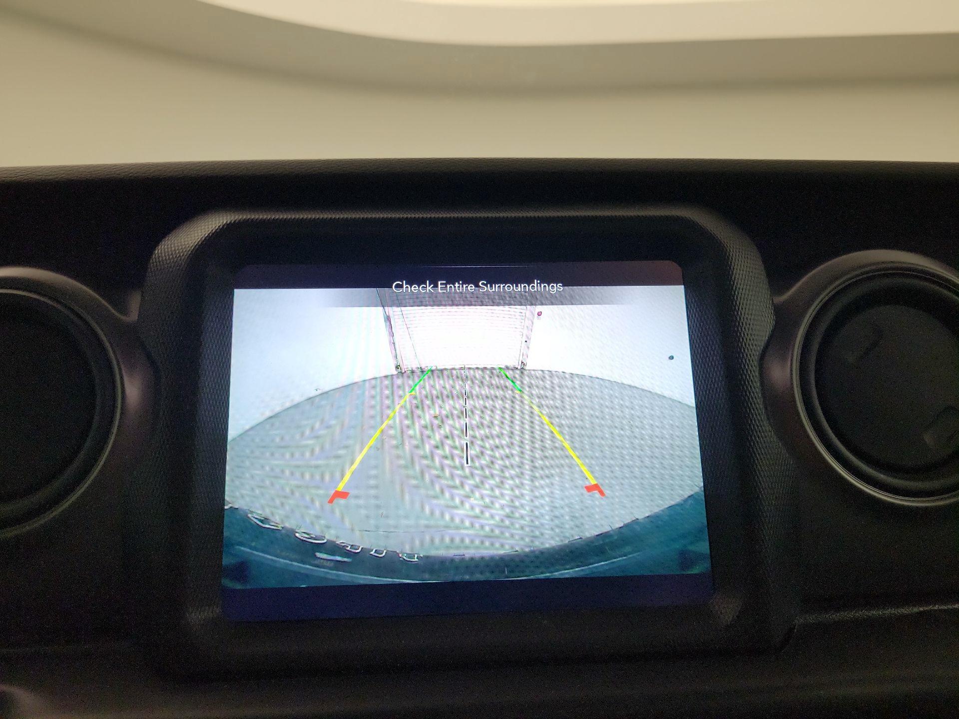 Thumbnail: 2021 Jeep Wrangler - 13