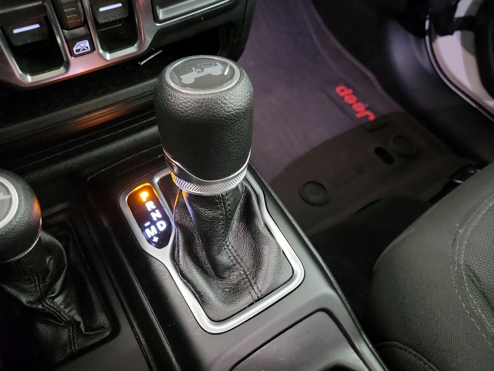 Thumbnail: 2021 Jeep Wrangler - 16