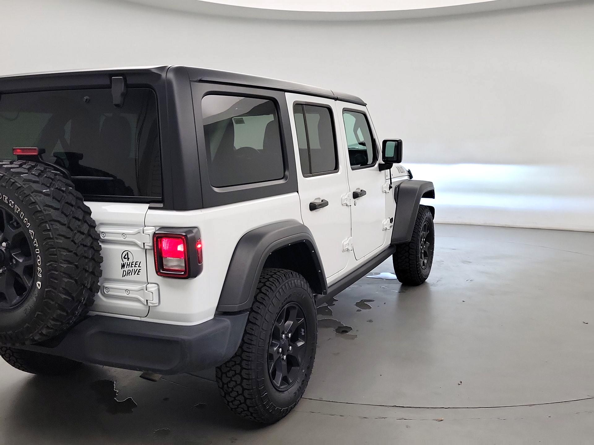 Thumbnail: 2021 Jeep Wrangler - 5