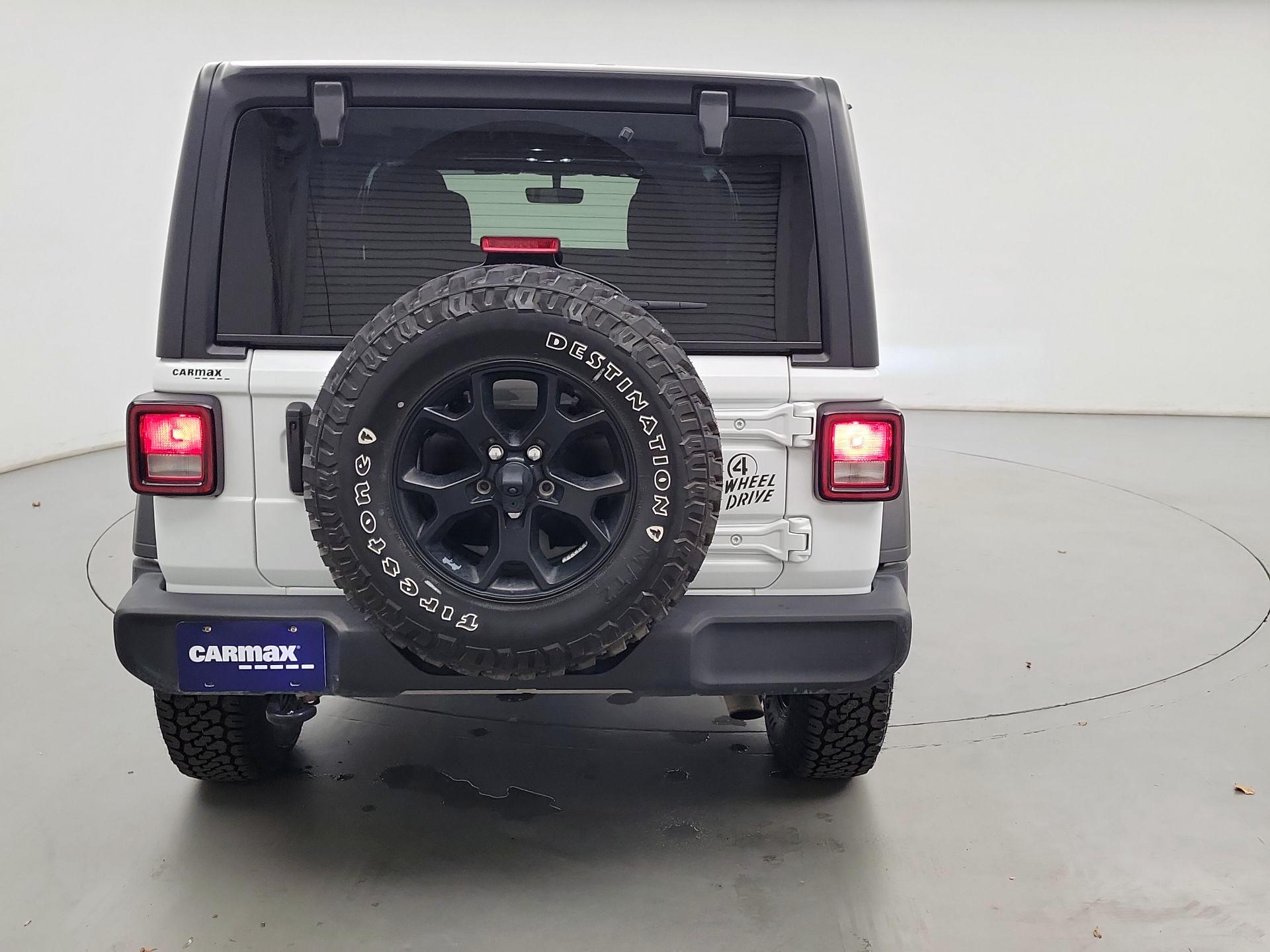 Thumbnail: 2021 Jeep Wrangler - 6