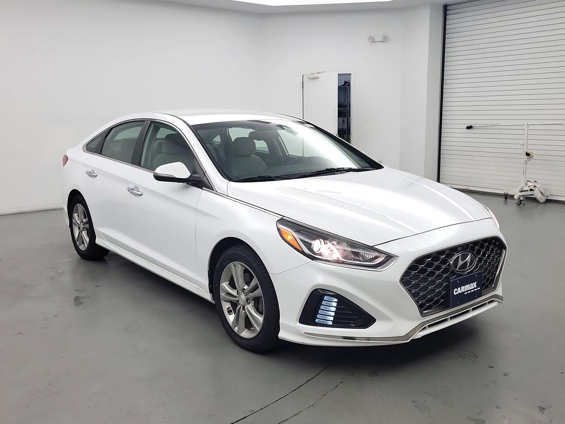 Thumbnail: 2018 Hyundai Sonata - 1
