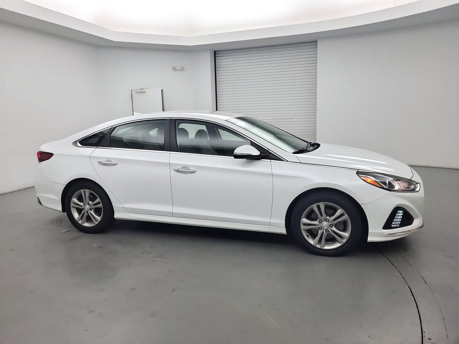 Thumbnail: 2018 Hyundai Sonata - 4