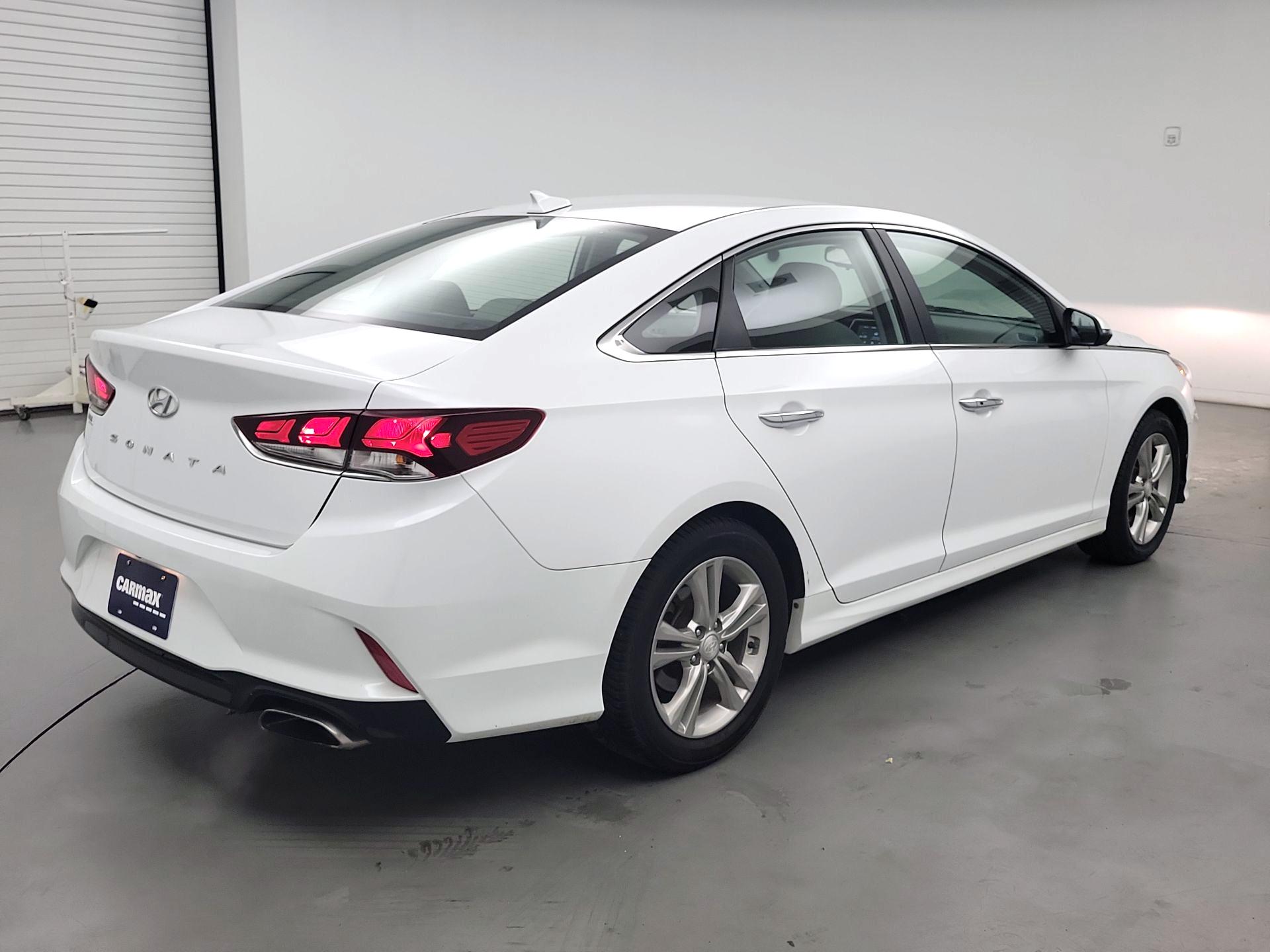 Thumbnail: 2018 Hyundai Sonata - 5