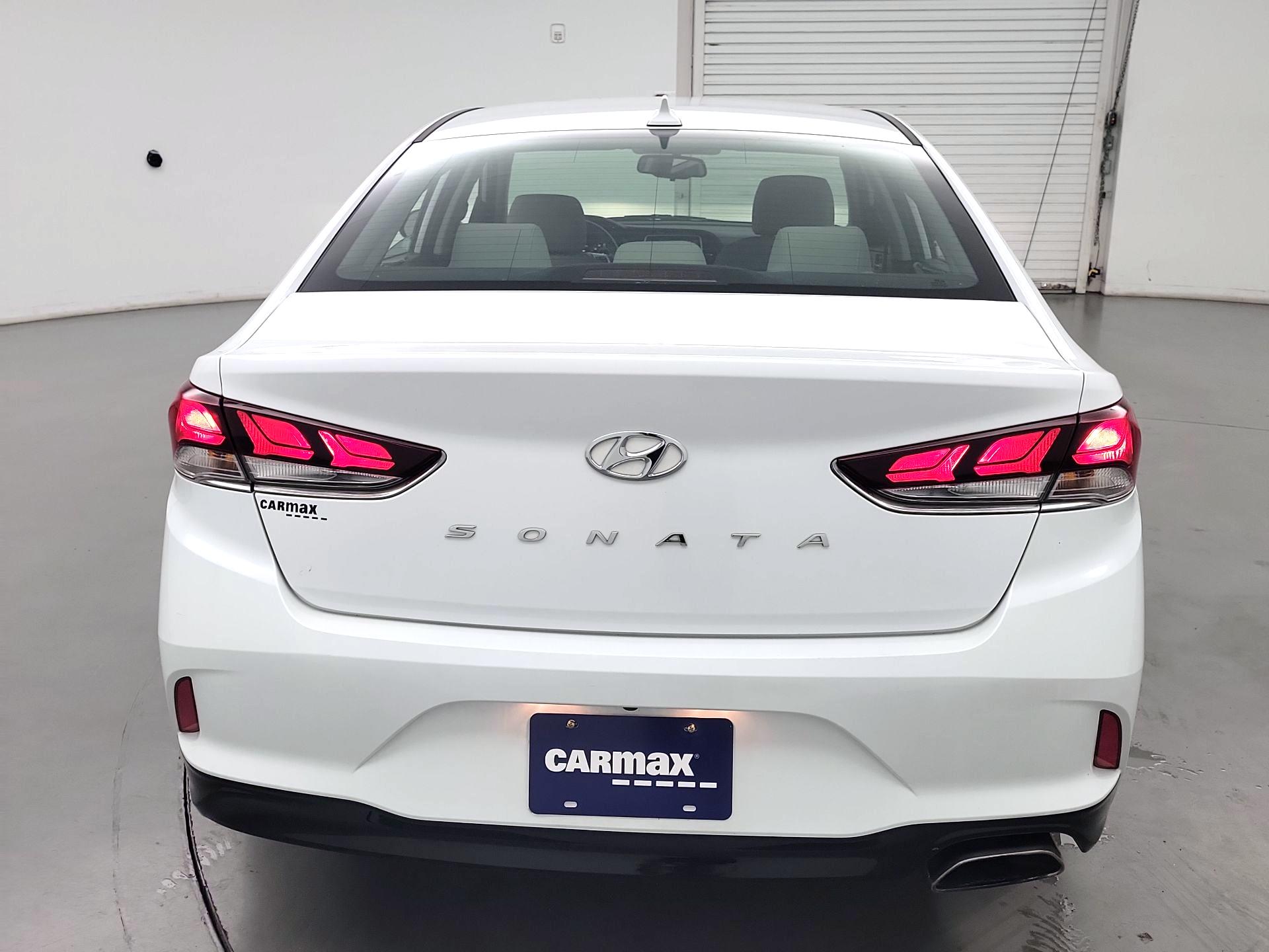 Thumbnail: 2018 Hyundai Sonata - 6