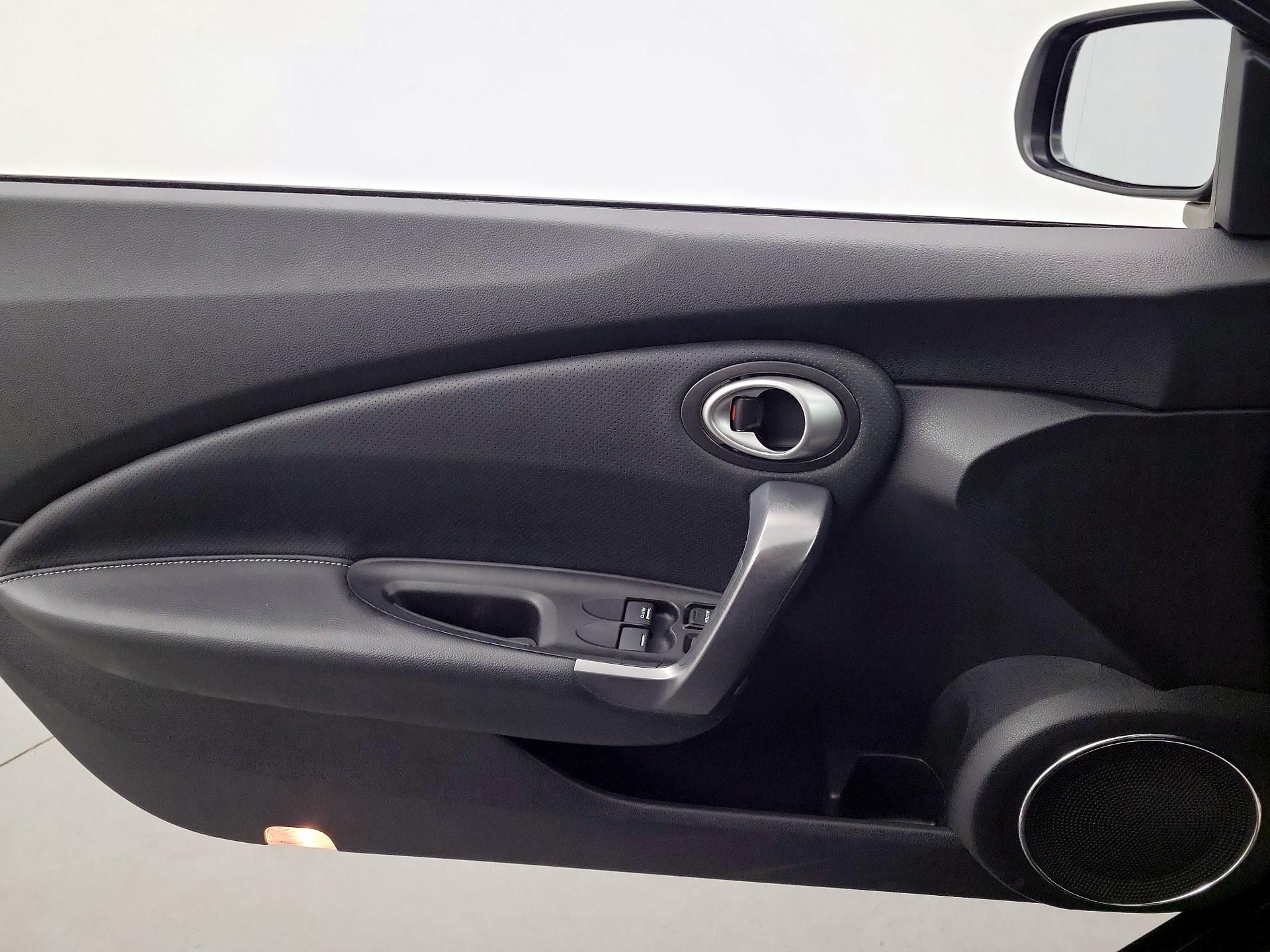 Thumbnail: 2016 Honda CR-Z - 10