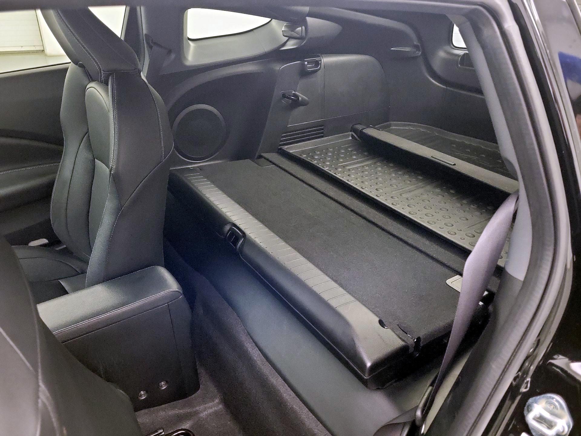 Thumbnail: 2016 Honda CR-Z - 18