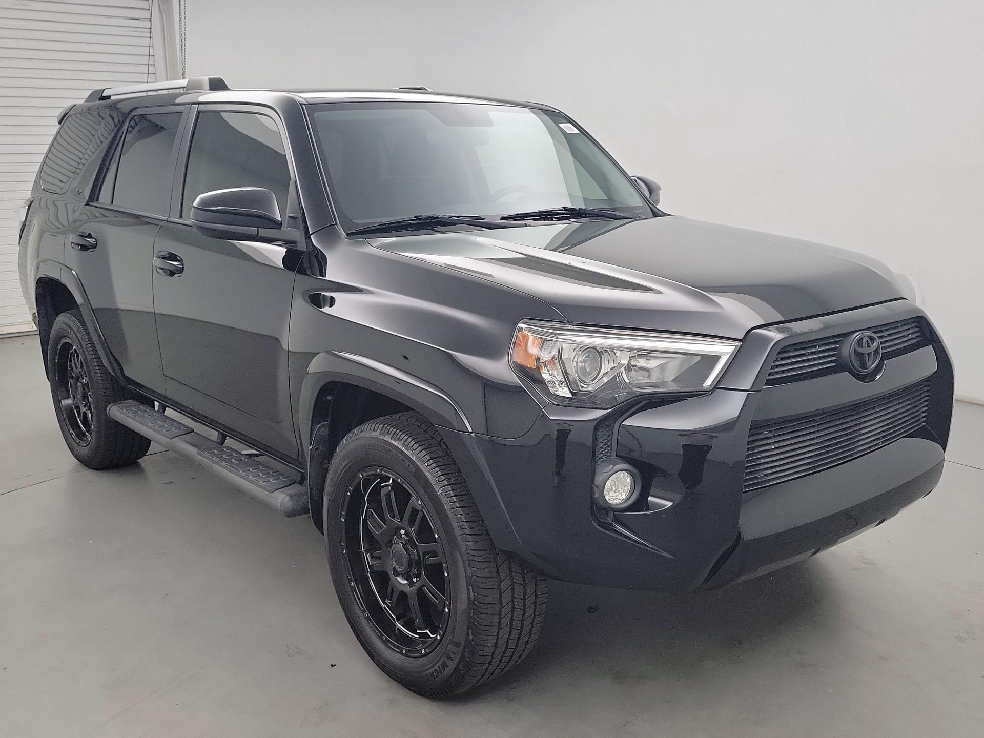 Thumbnail: 2019 Toyota 4Runner - 1