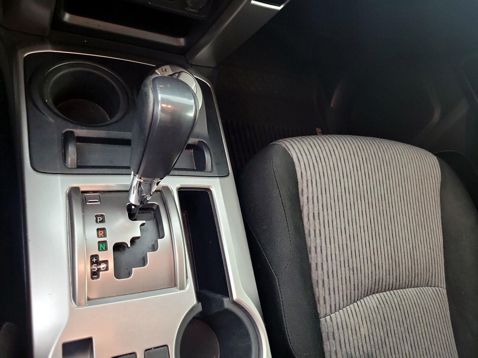 Thumbnail: 2019 Toyota 4Runner - 16