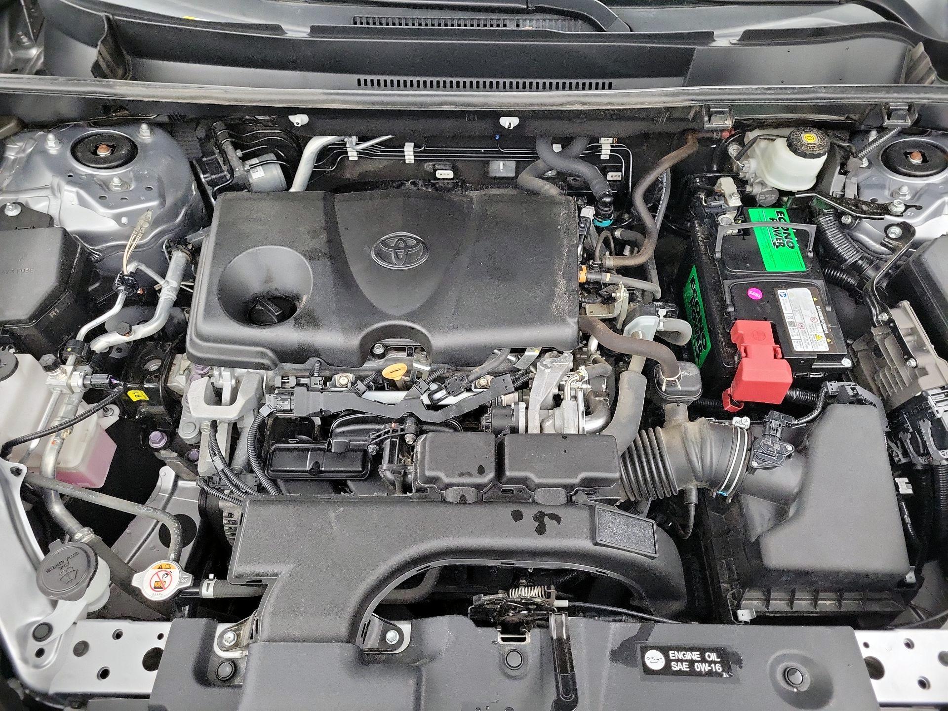 Thumbnail: 2021 Toyota RAV4 - 19