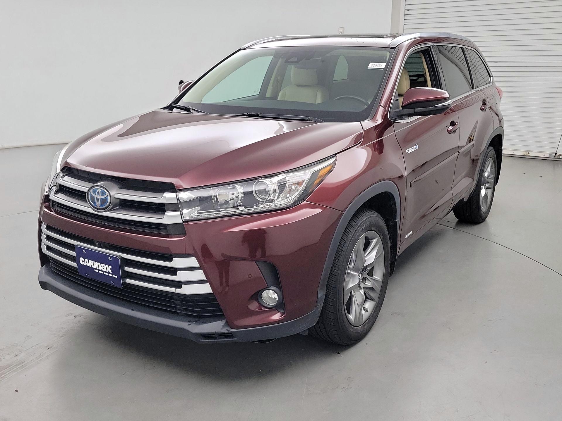 Thumbnail: 2017 Toyota Highlander - 3