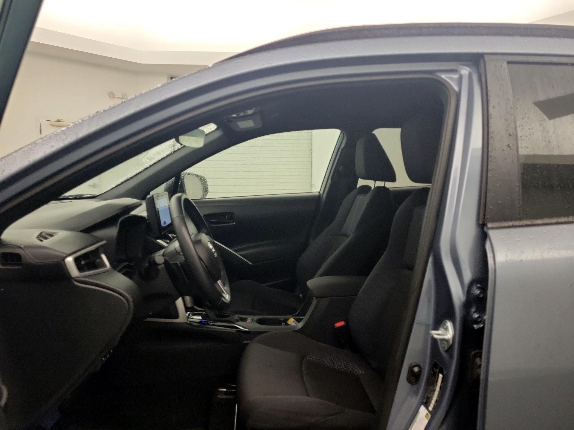 Thumbnail: 2024 Toyota Corolla Cross - 9