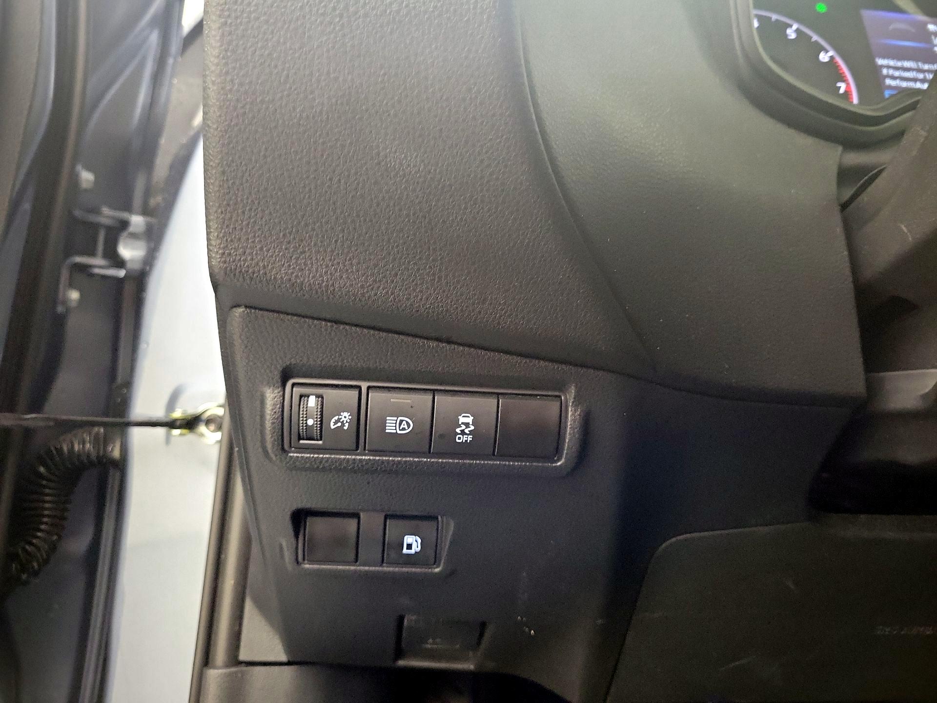 Thumbnail: 2024 Toyota Corolla Cross - 11