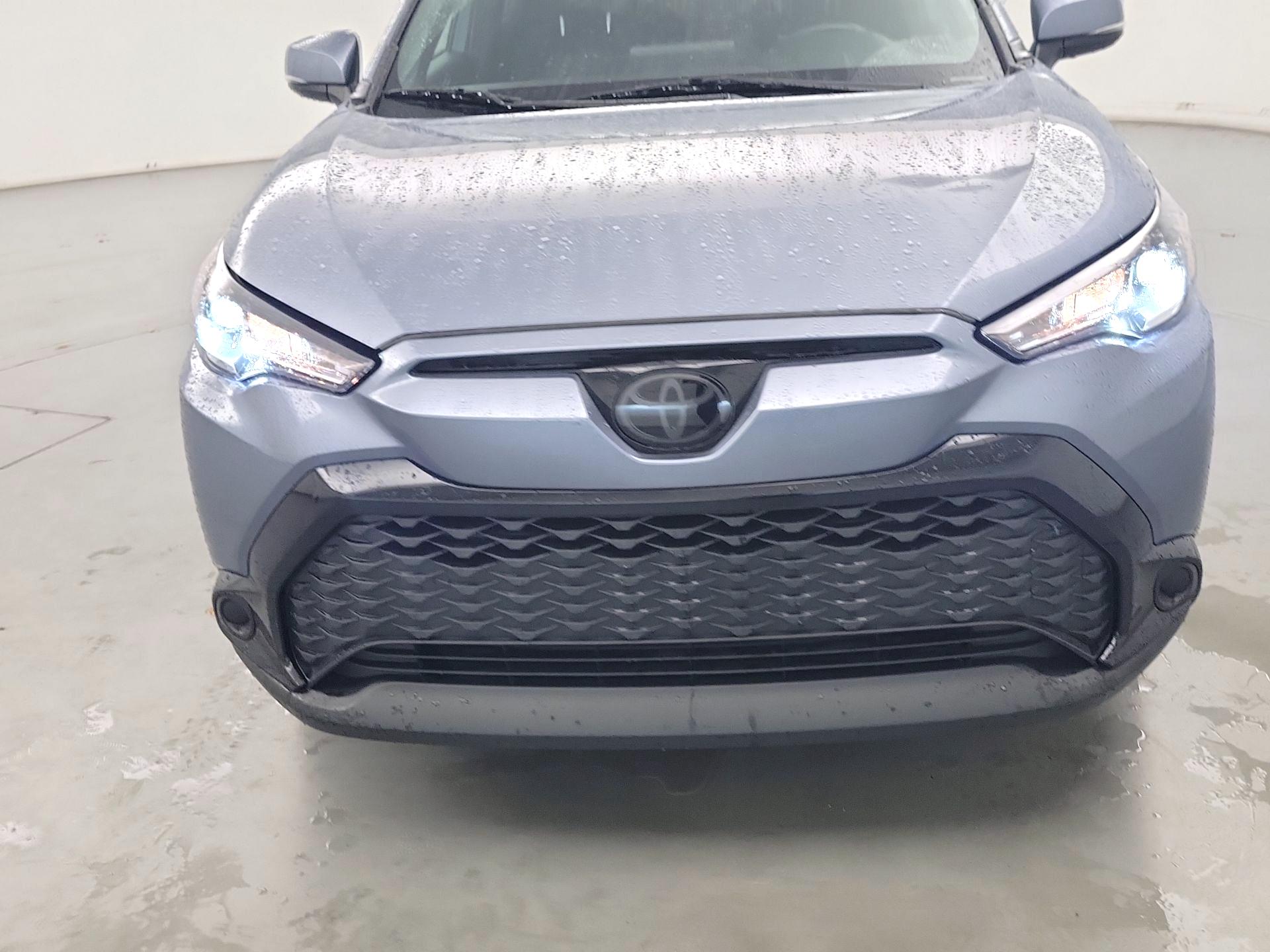 Thumbnail: 2024 Toyota Corolla Cross - 2