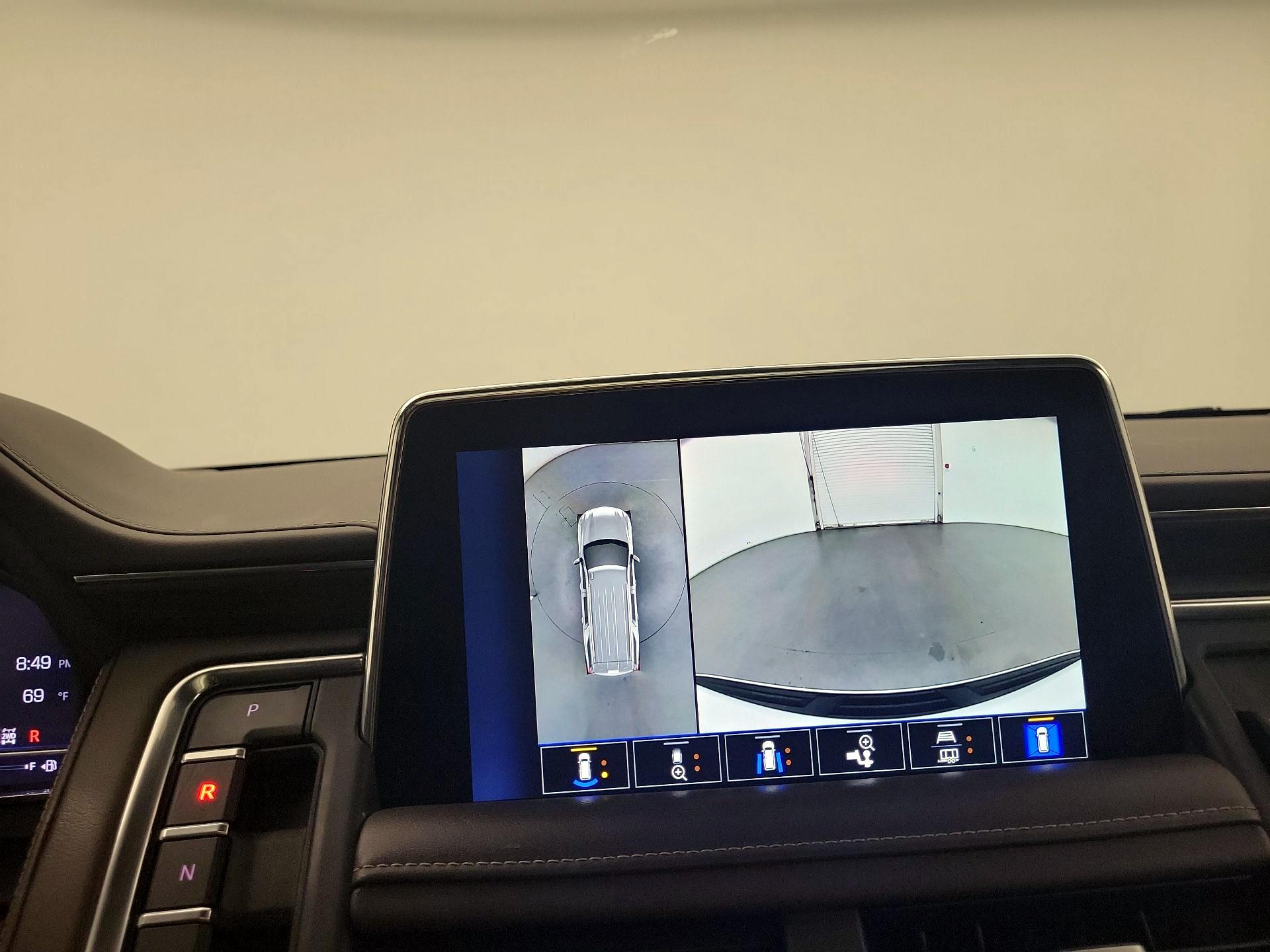 Thumbnail: 2022 Chevrolet Tahoe - 12