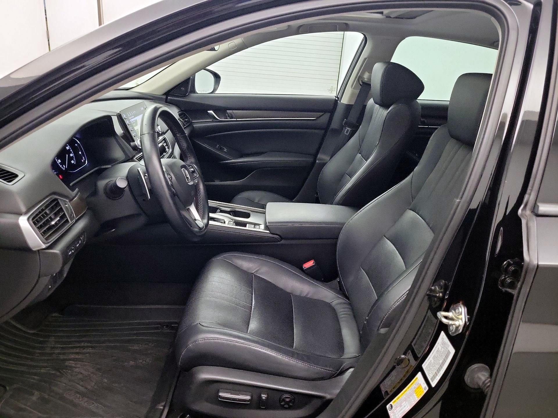 Thumbnail: 2018 Honda Accord - 9