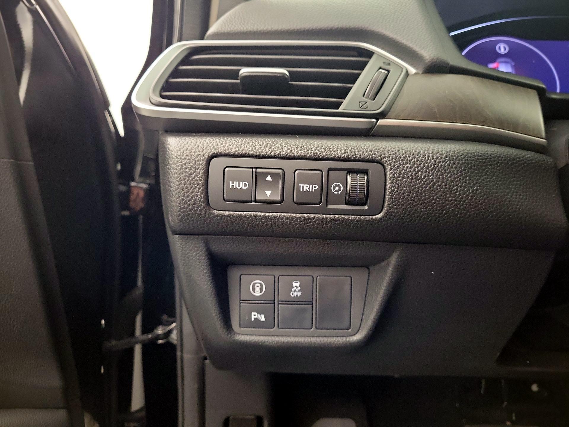 Thumbnail: 2018 Honda Accord - 11