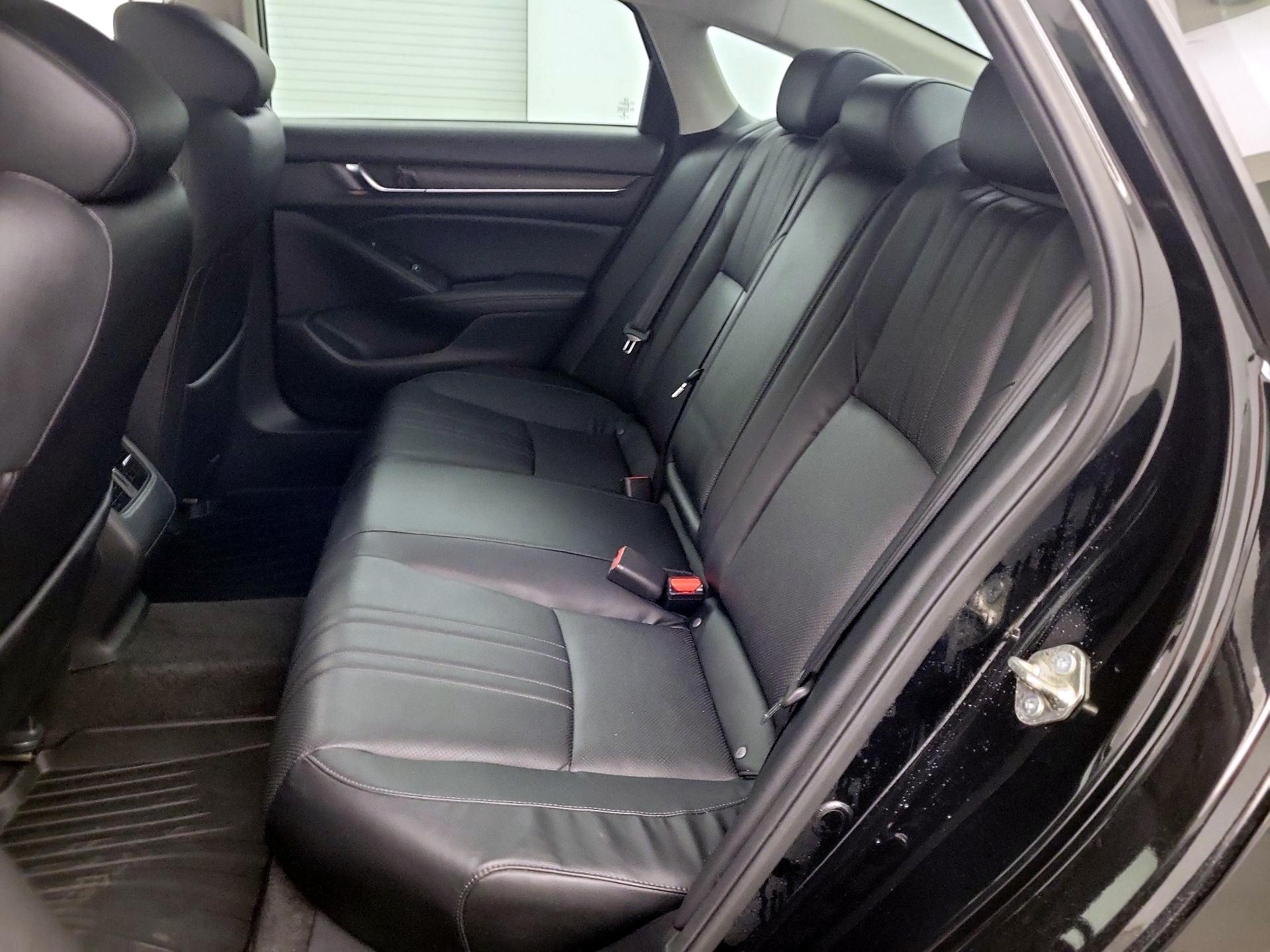 Thumbnail: 2018 Honda Accord - 19