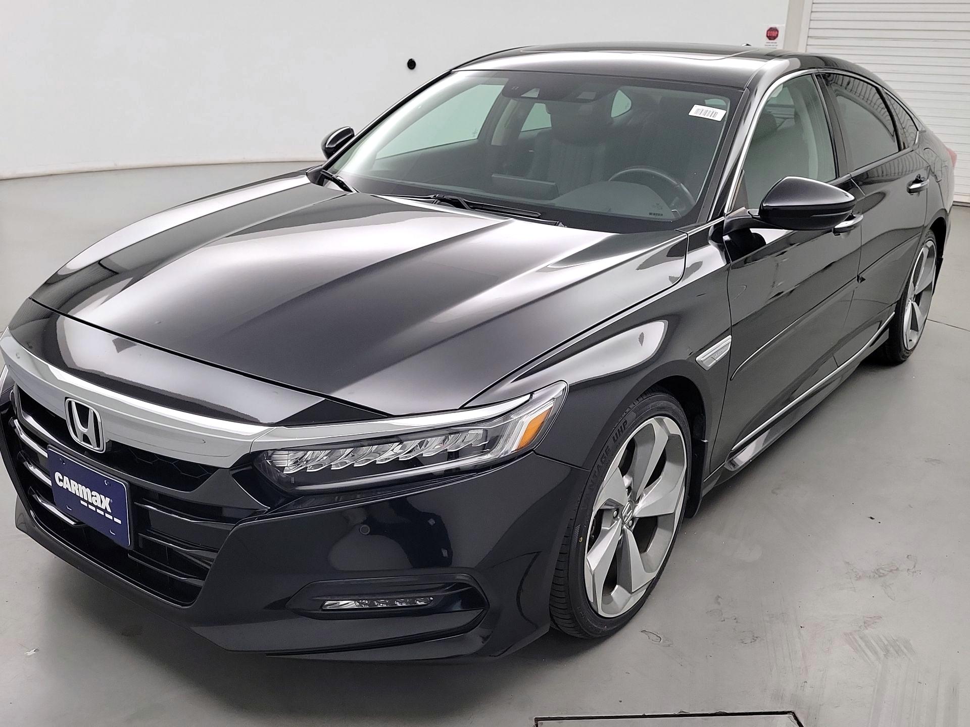 Thumbnail: 2018 Honda Accord - 3