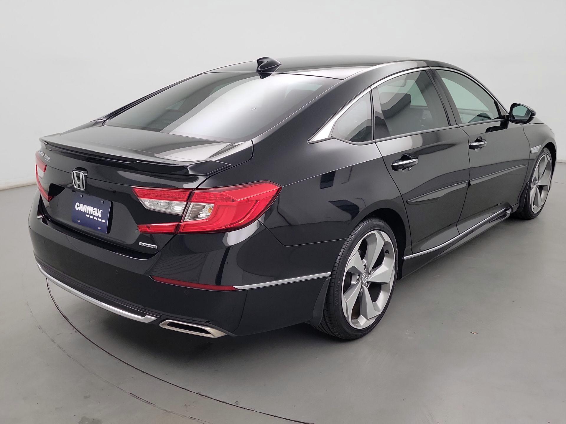 Thumbnail: 2018 Honda Accord - 5