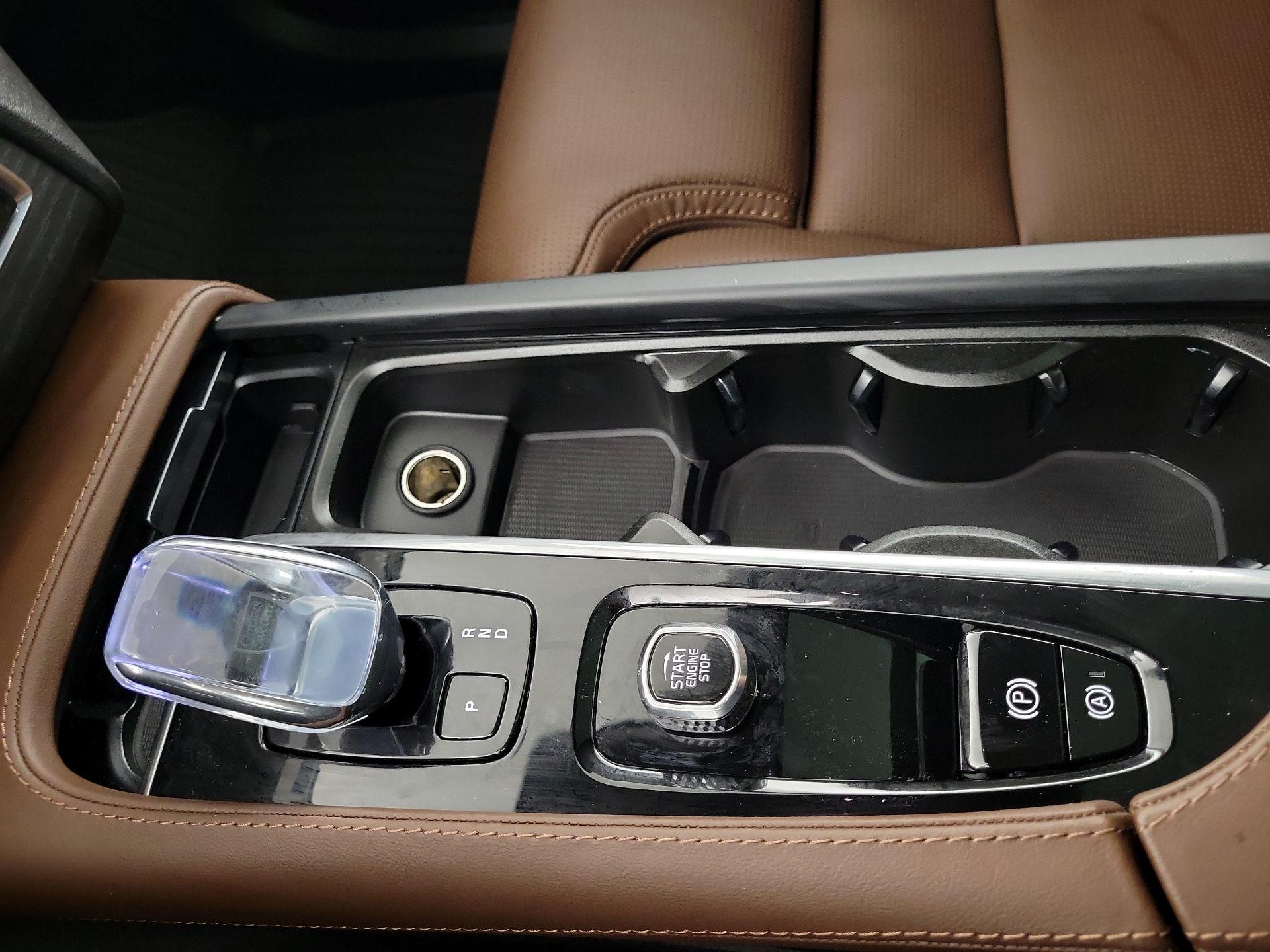 Thumbnail: 2024 Volvo XC90 - 15