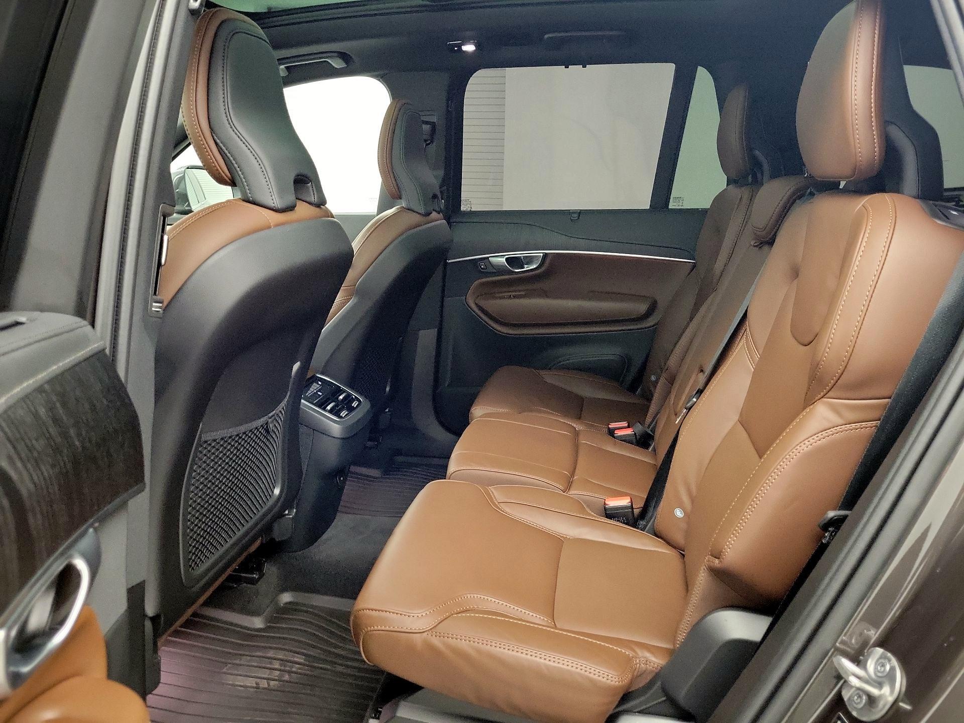 Thumbnail: 2024 Volvo XC90 - 18