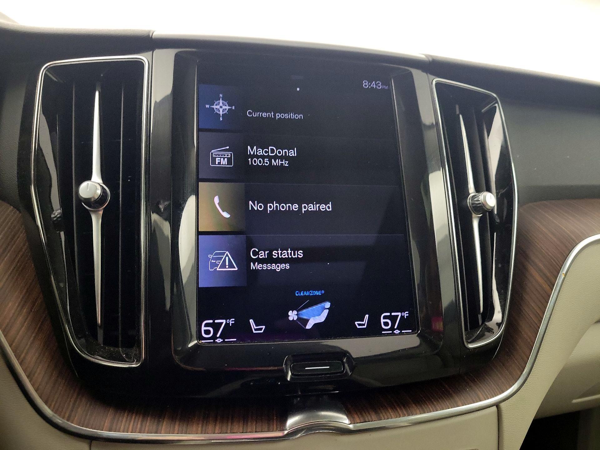 Thumbnail: 2021 Volvo XC60 - 15