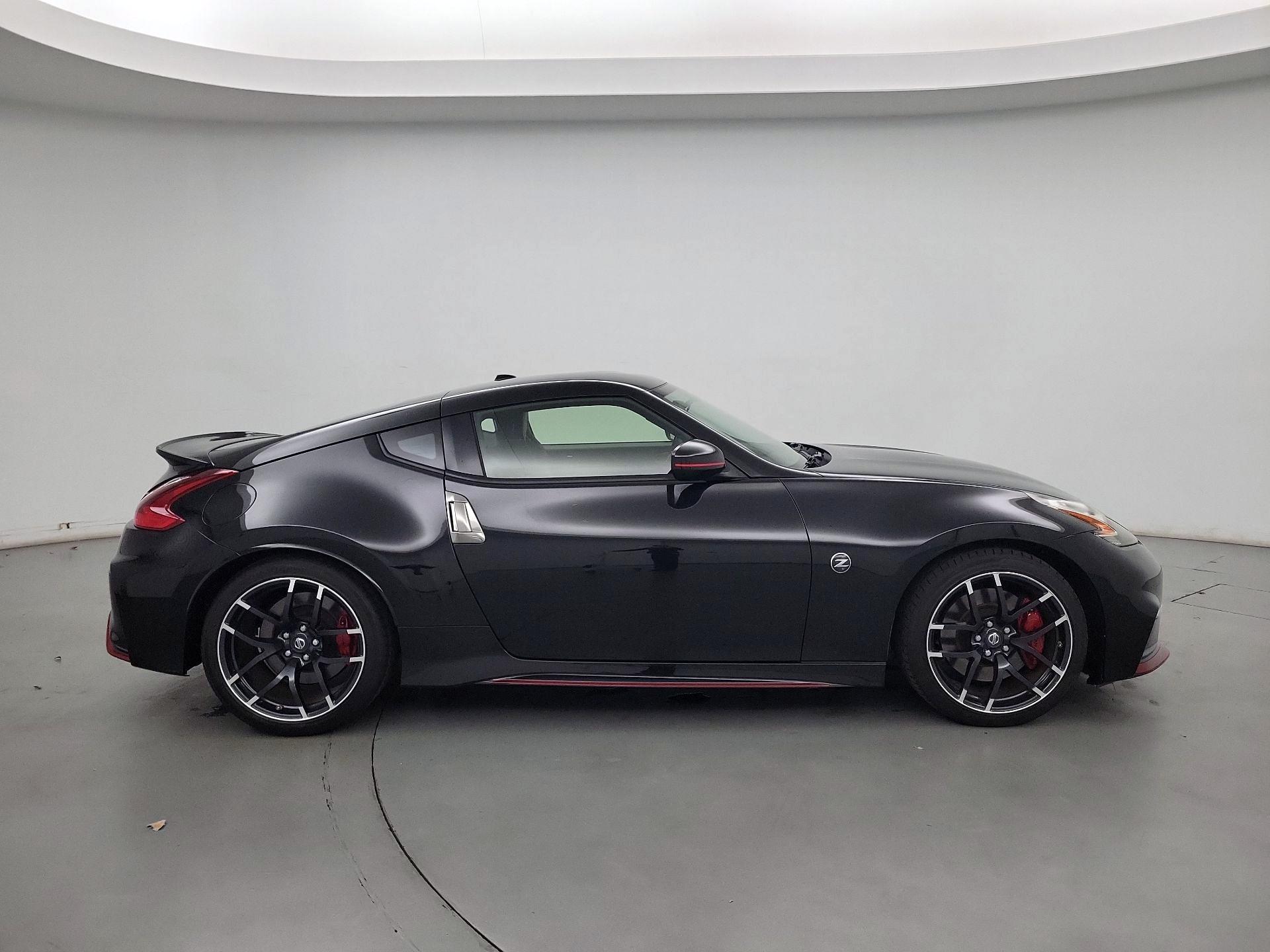 Thumbnail: 2020 Nissan Z - 4