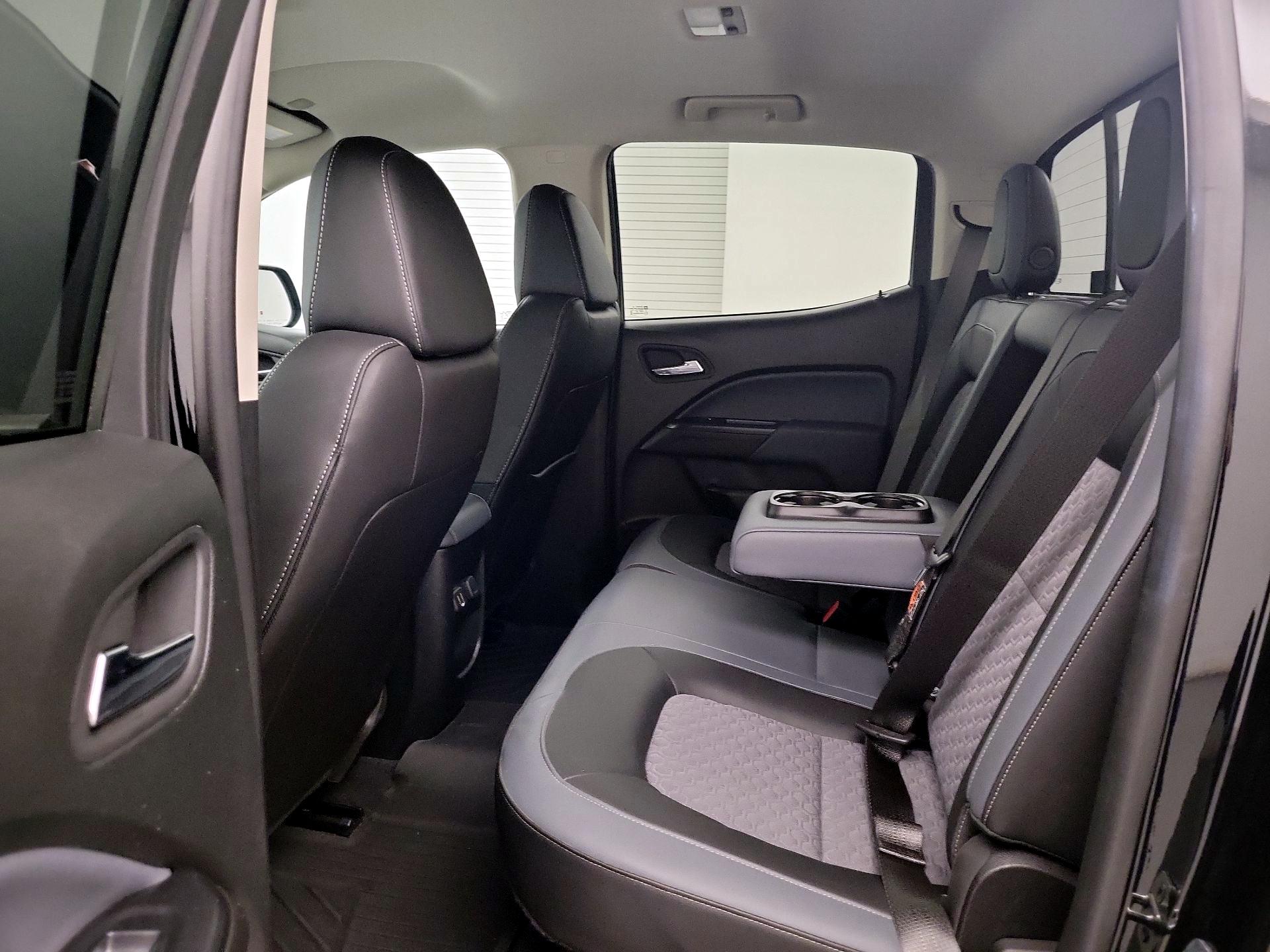 Thumbnail: 2021 Chevrolet Colorado - 17