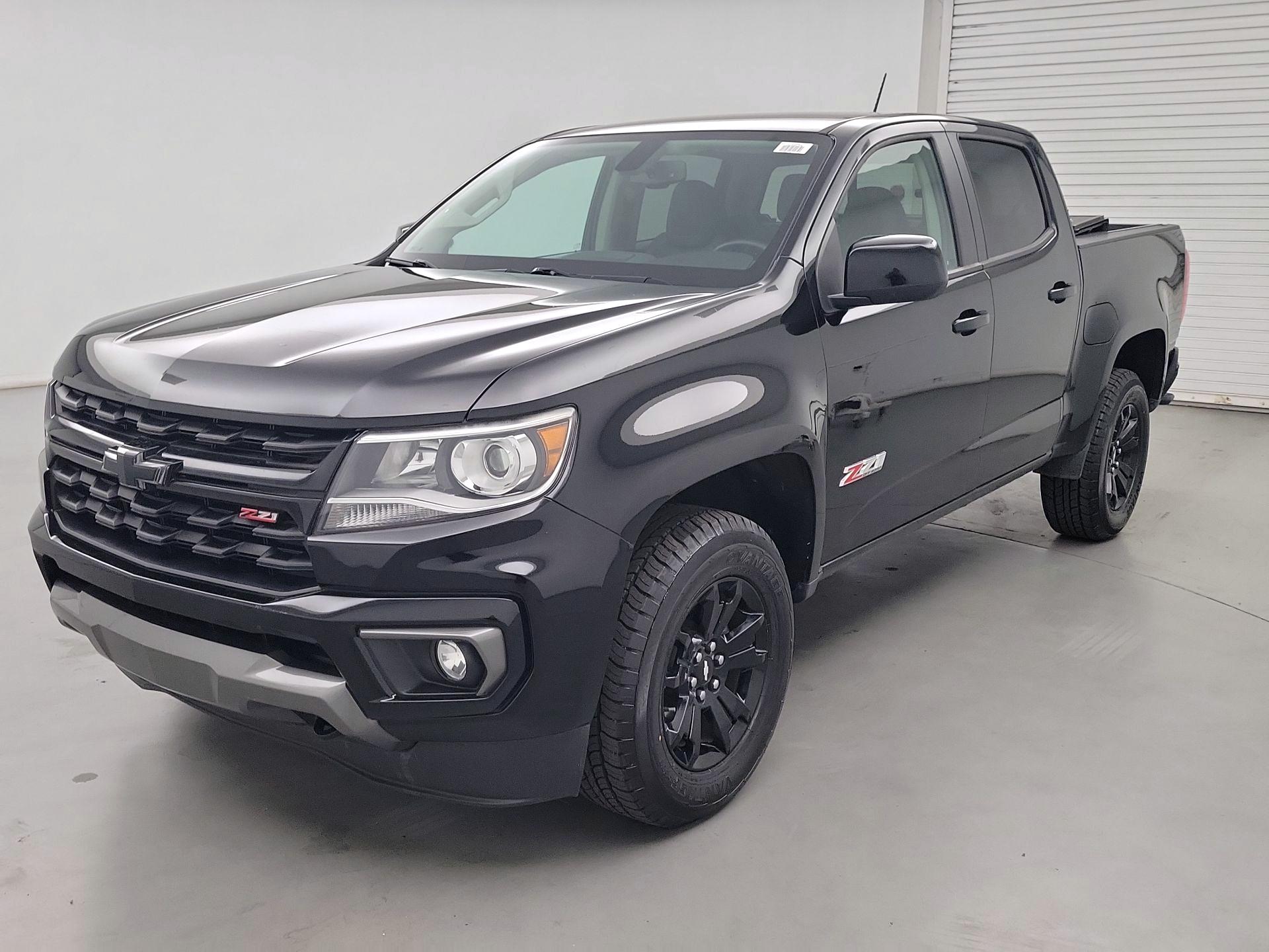 Thumbnail: 2021 Chevrolet Colorado - 3