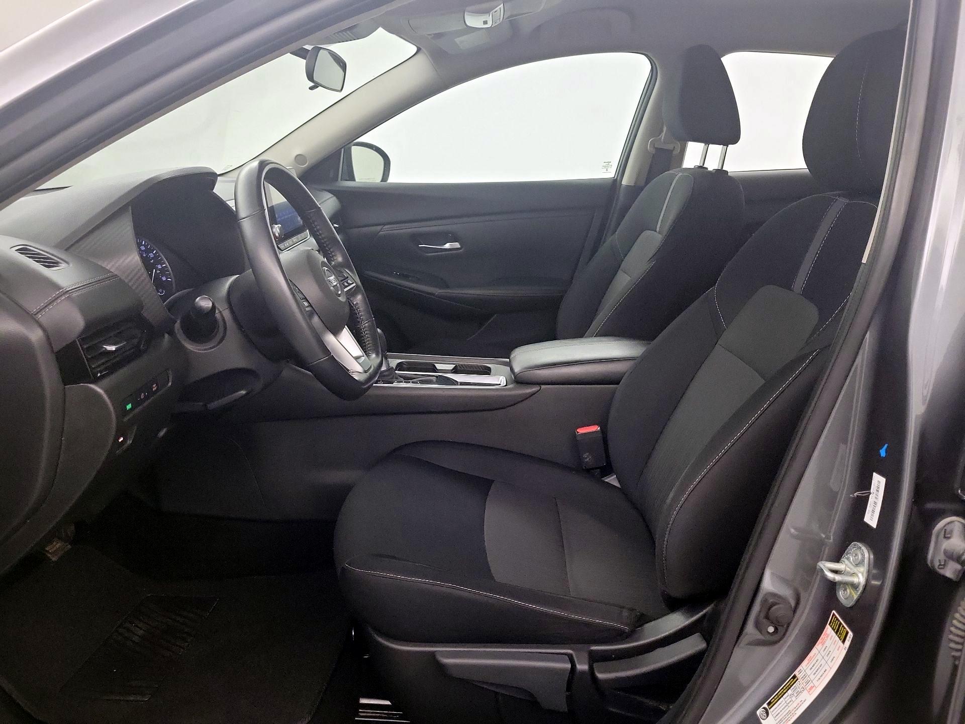 Thumbnail: 2022 Nissan Sentra - 9