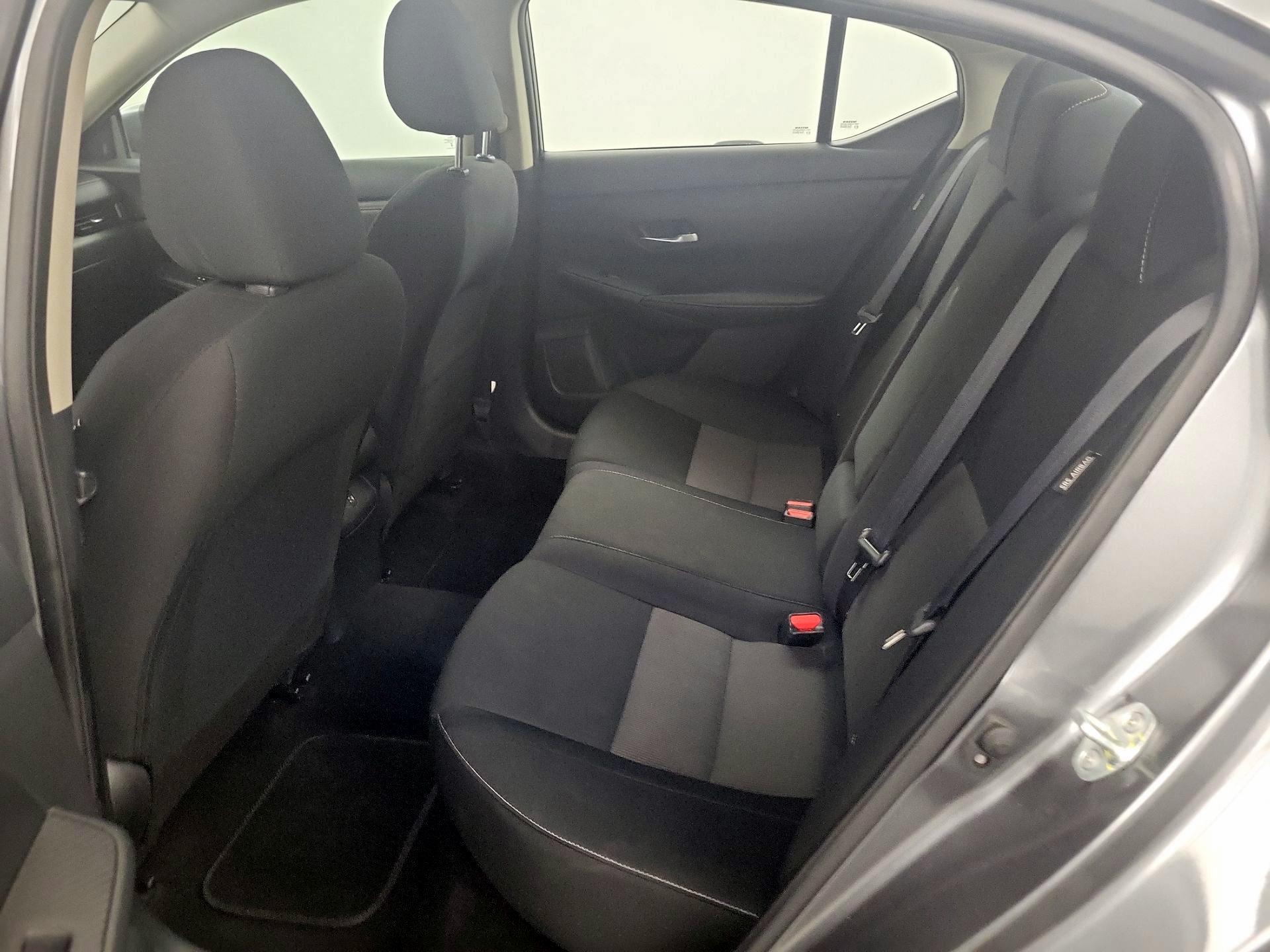 Thumbnail: 2022 Nissan Sentra - 17