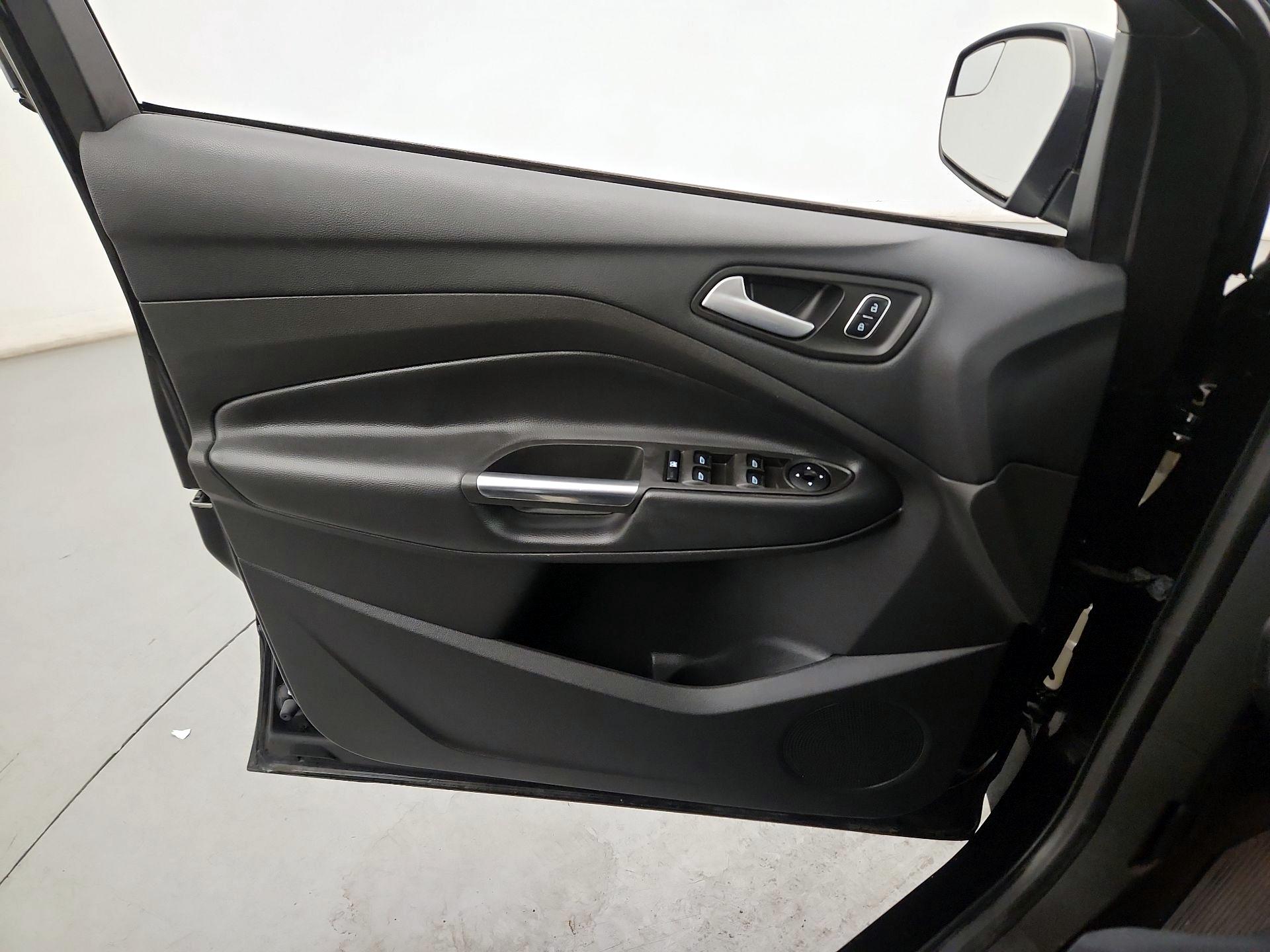 Thumbnail: 2018 Ford Escape - 10