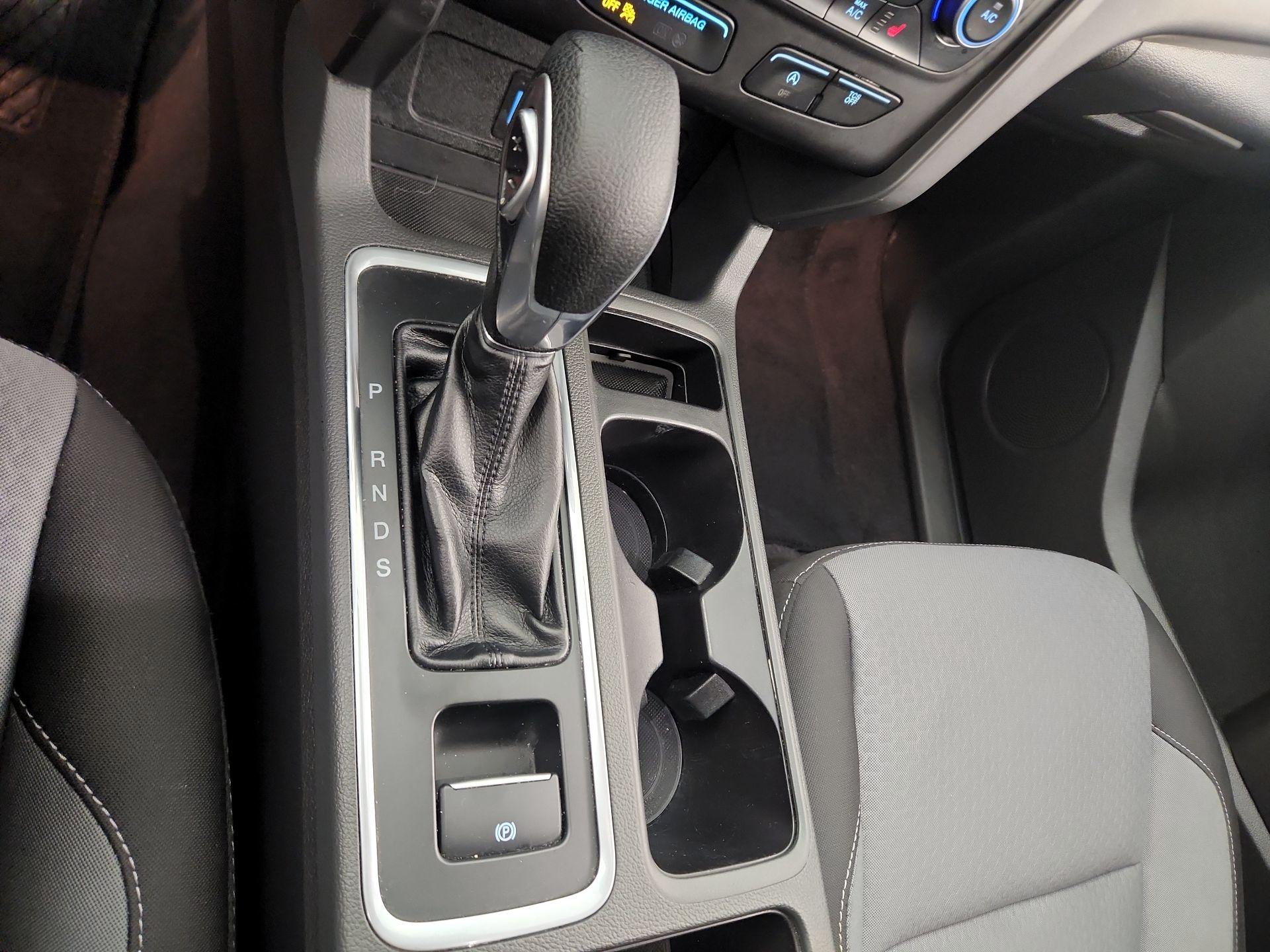 Thumbnail: 2018 Ford Escape - 15