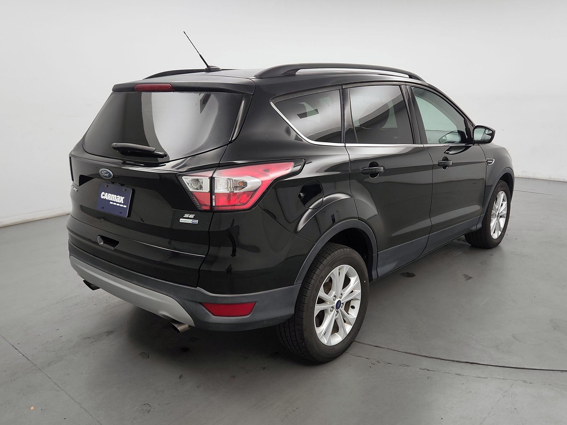 Thumbnail: 2018 Ford Escape - 5