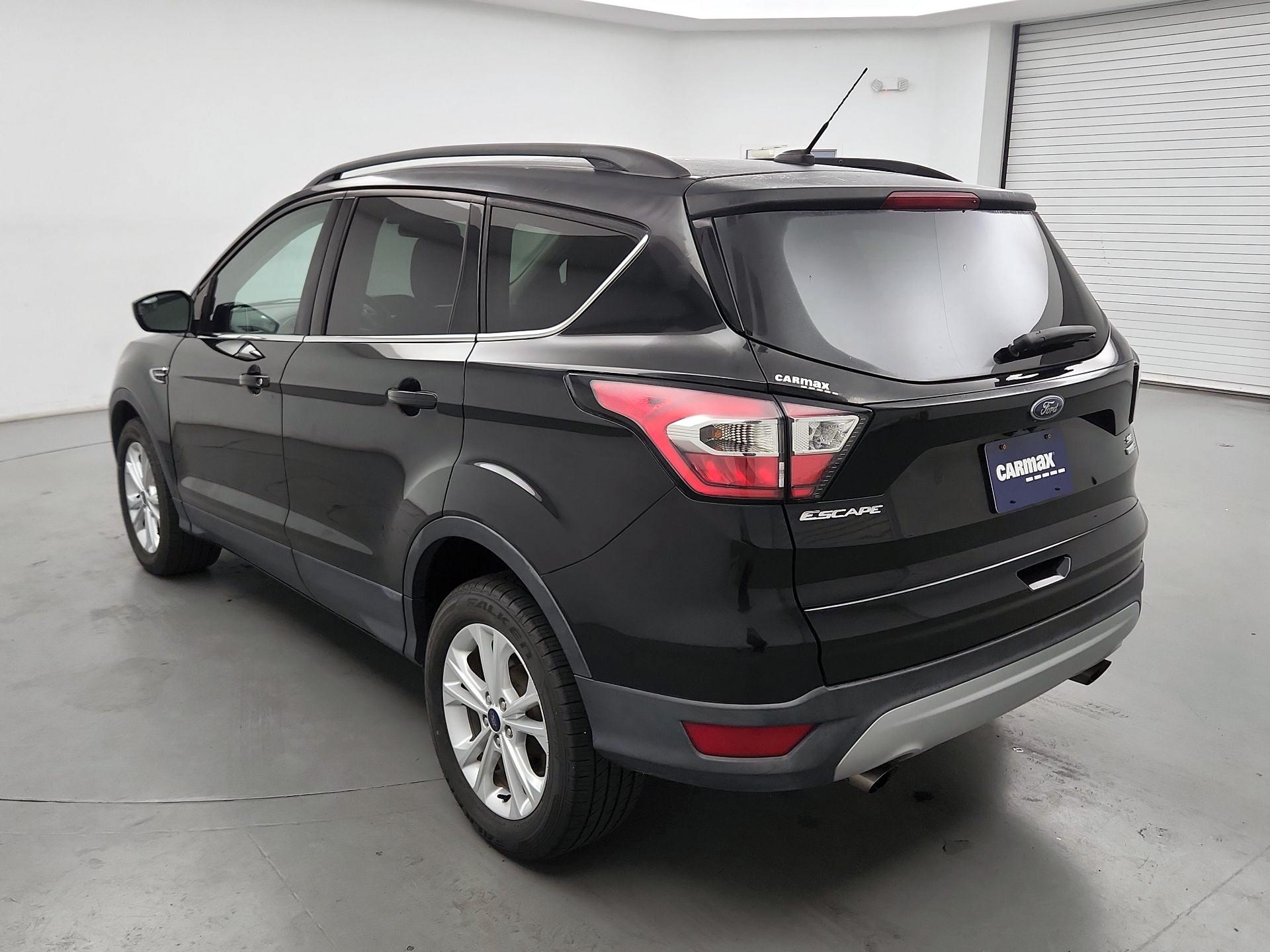 Thumbnail: 2018 Ford Escape - 7