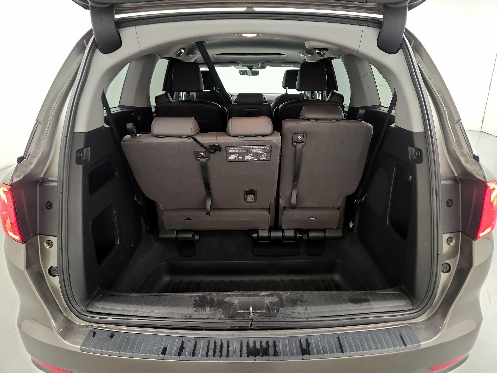 Thumbnail: 2018 Honda Odyssey - 20