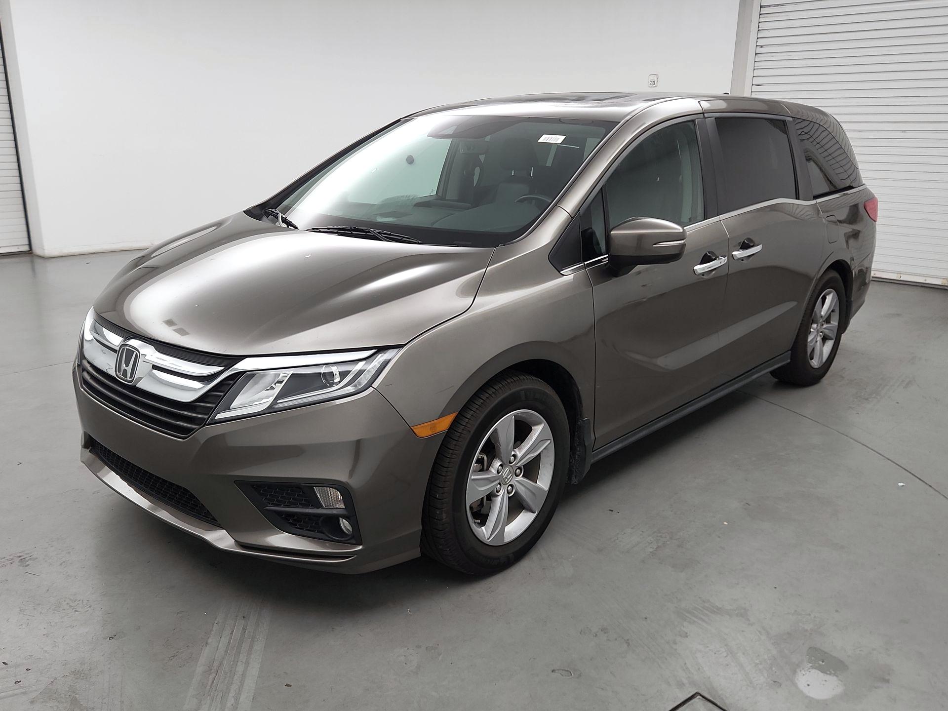Thumbnail: 2018 Honda Odyssey - 3