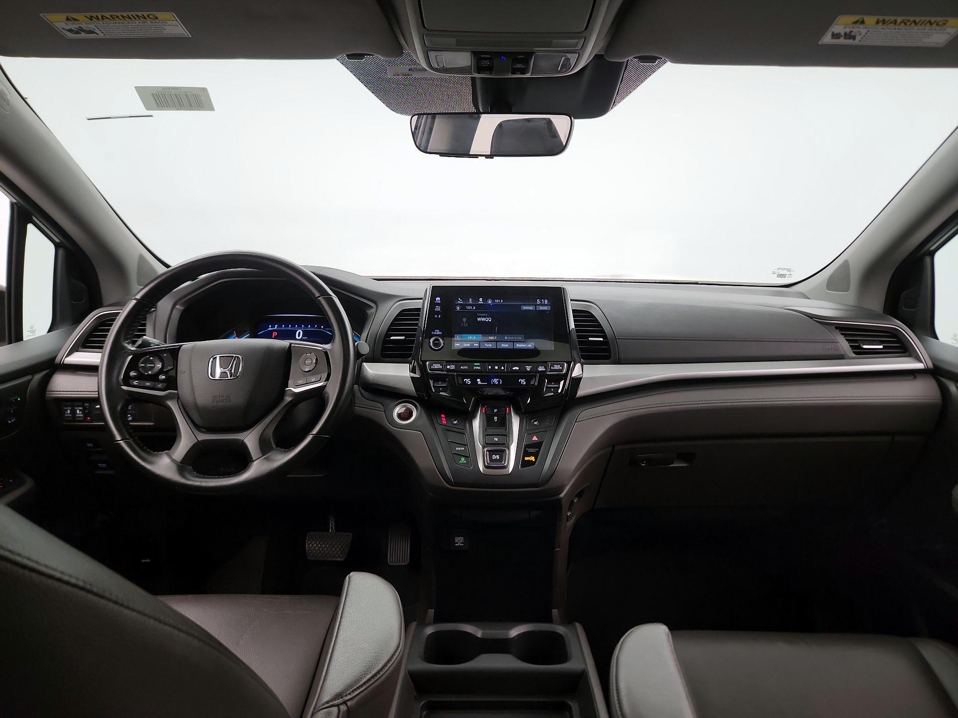 Thumbnail: 2018 Honda Odyssey - 8