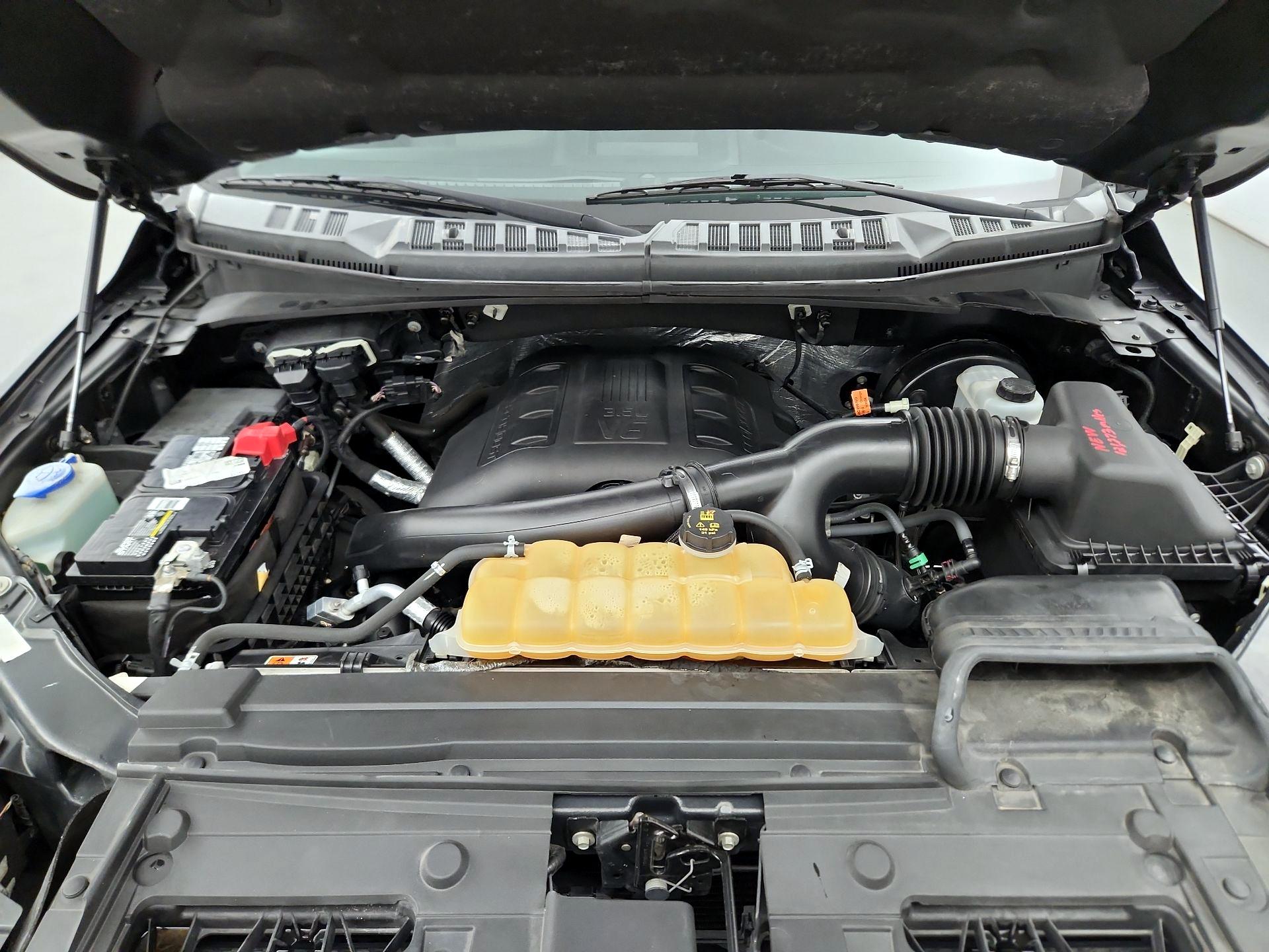 Thumbnail: 2015 Ford F-150 - 19