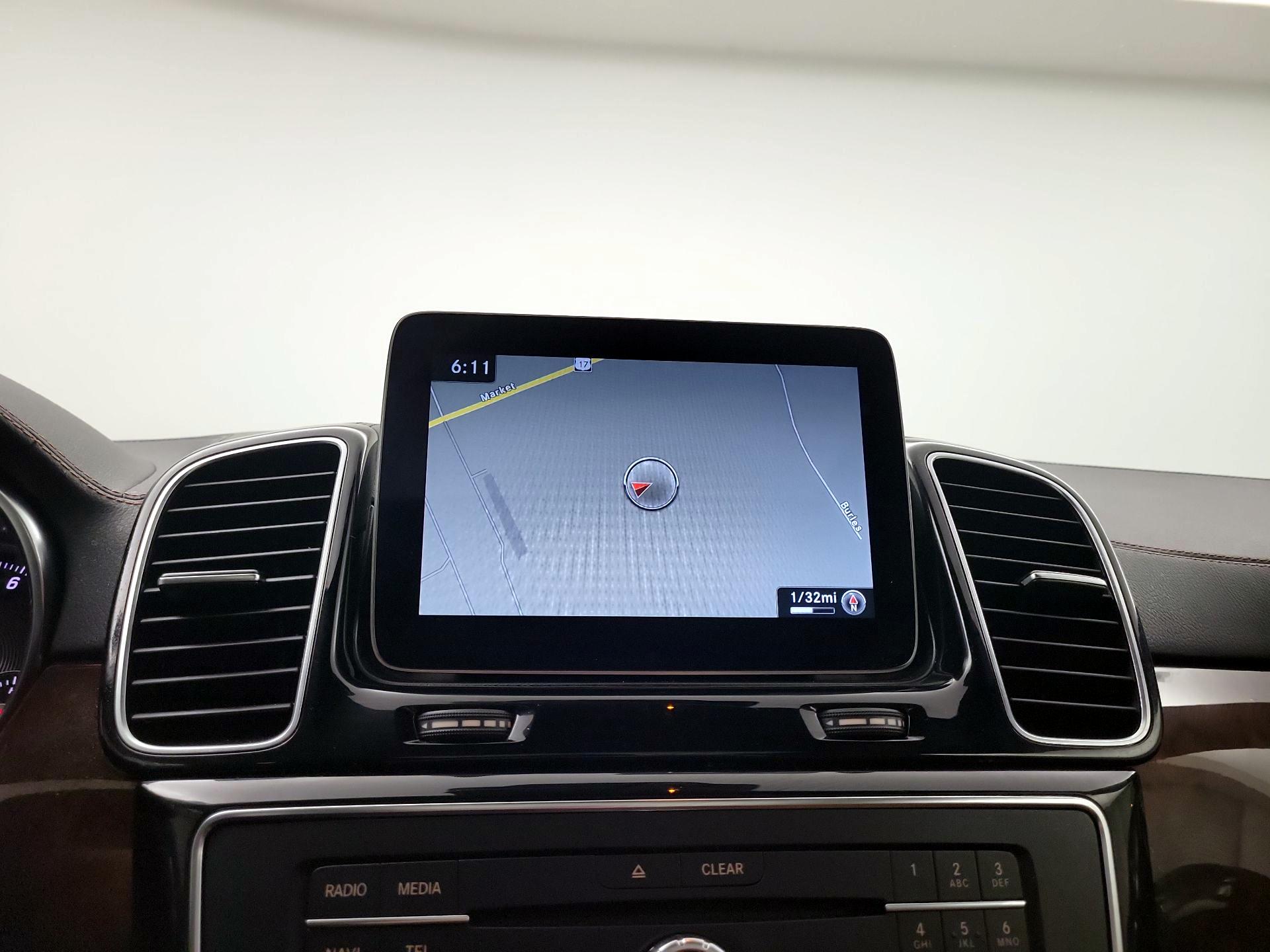 Thumbnail: 2019 Mercedes-Benz GLS - 12