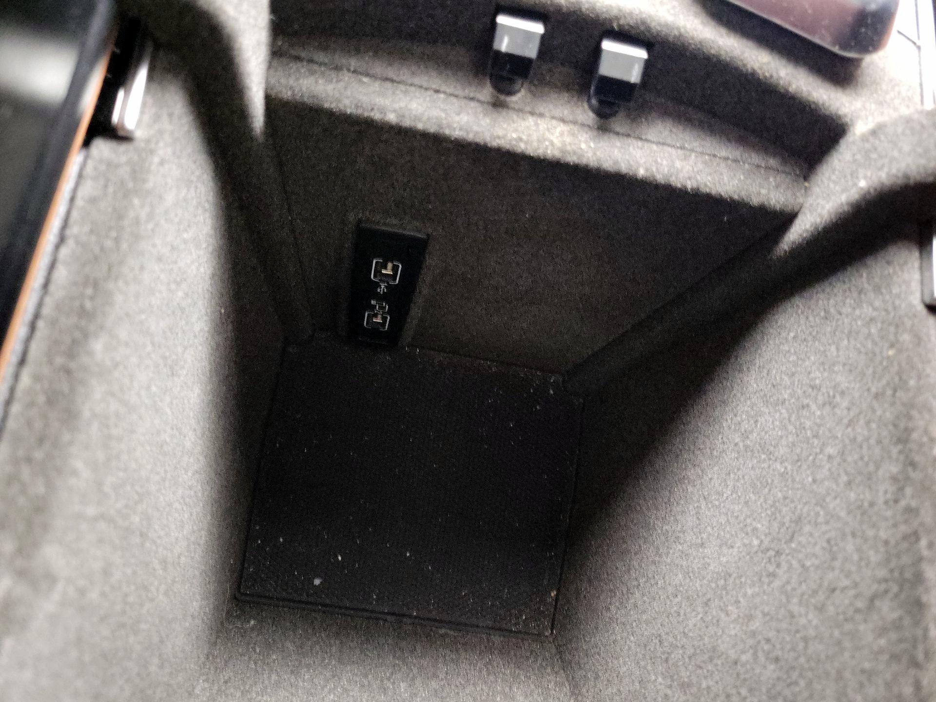 Thumbnail: 2019 Mercedes-Benz GLS - 17