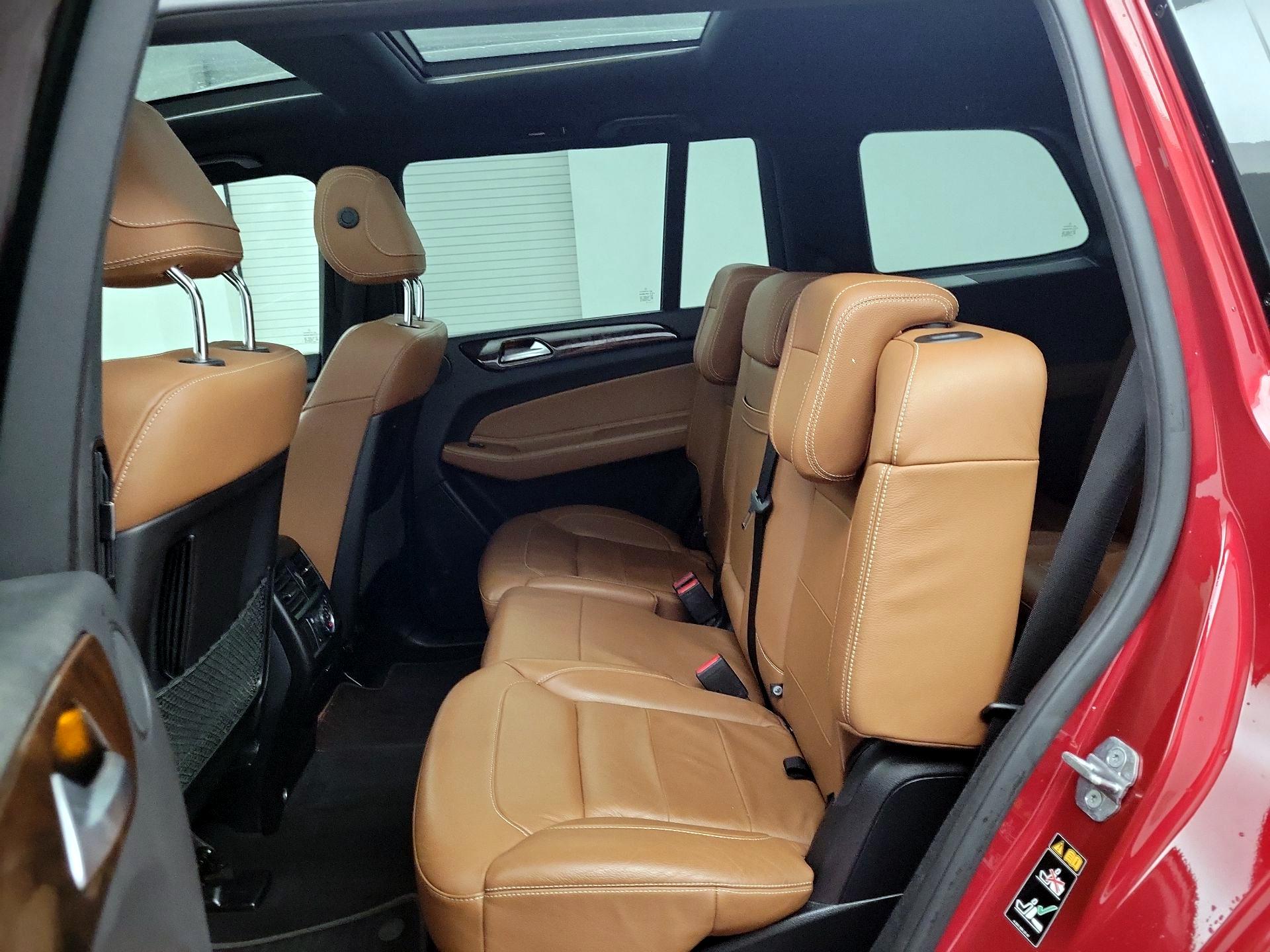 Thumbnail: 2019 Mercedes-Benz GLS - 19