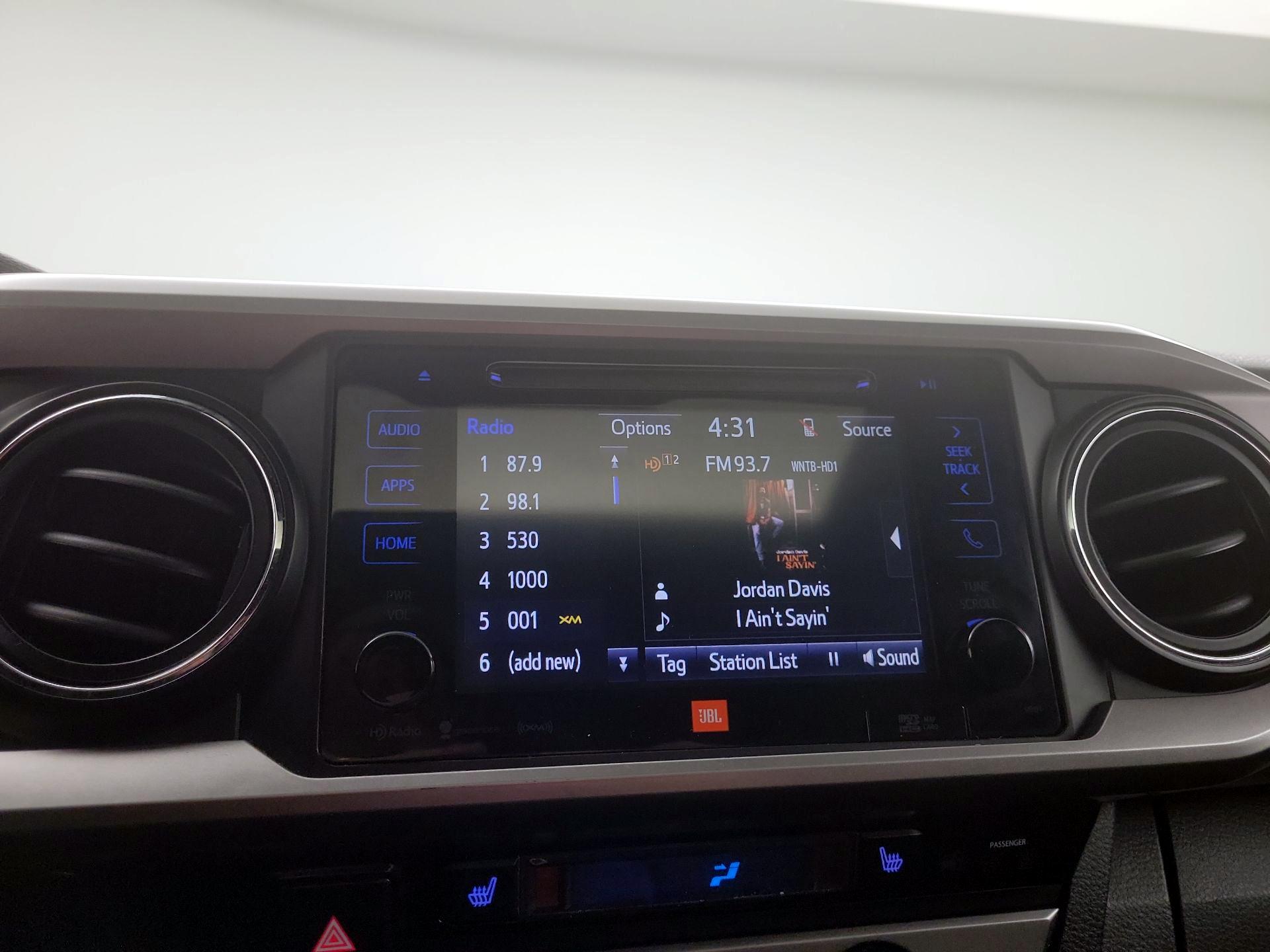 Thumbnail: 2017 Toyota Tacoma - 13