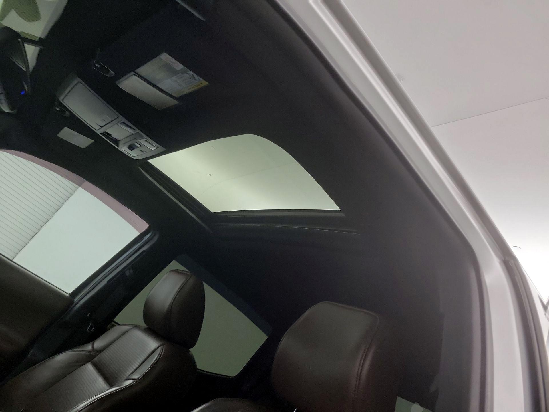 Thumbnail: 2017 Toyota Tacoma - 17